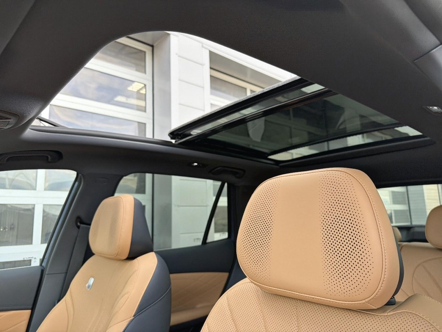 Image GEELY Starray 1.5 EM-i 99+218ch Max+
