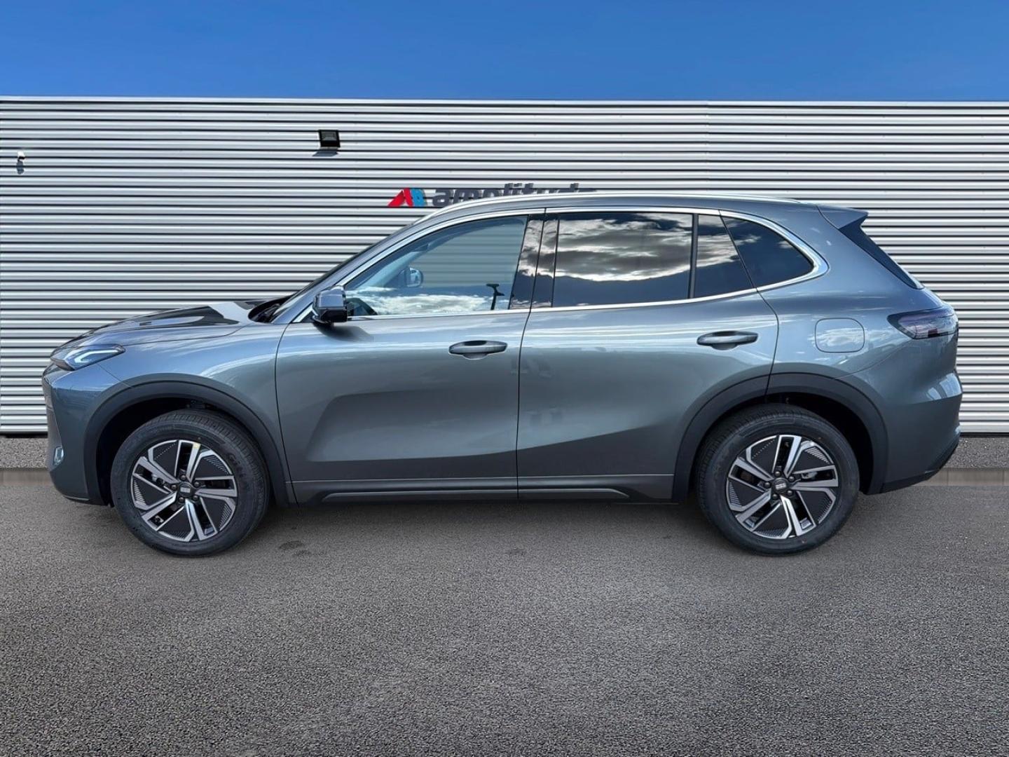 Image GEELY Starray 1.5 EM-i 99+218ch Pro