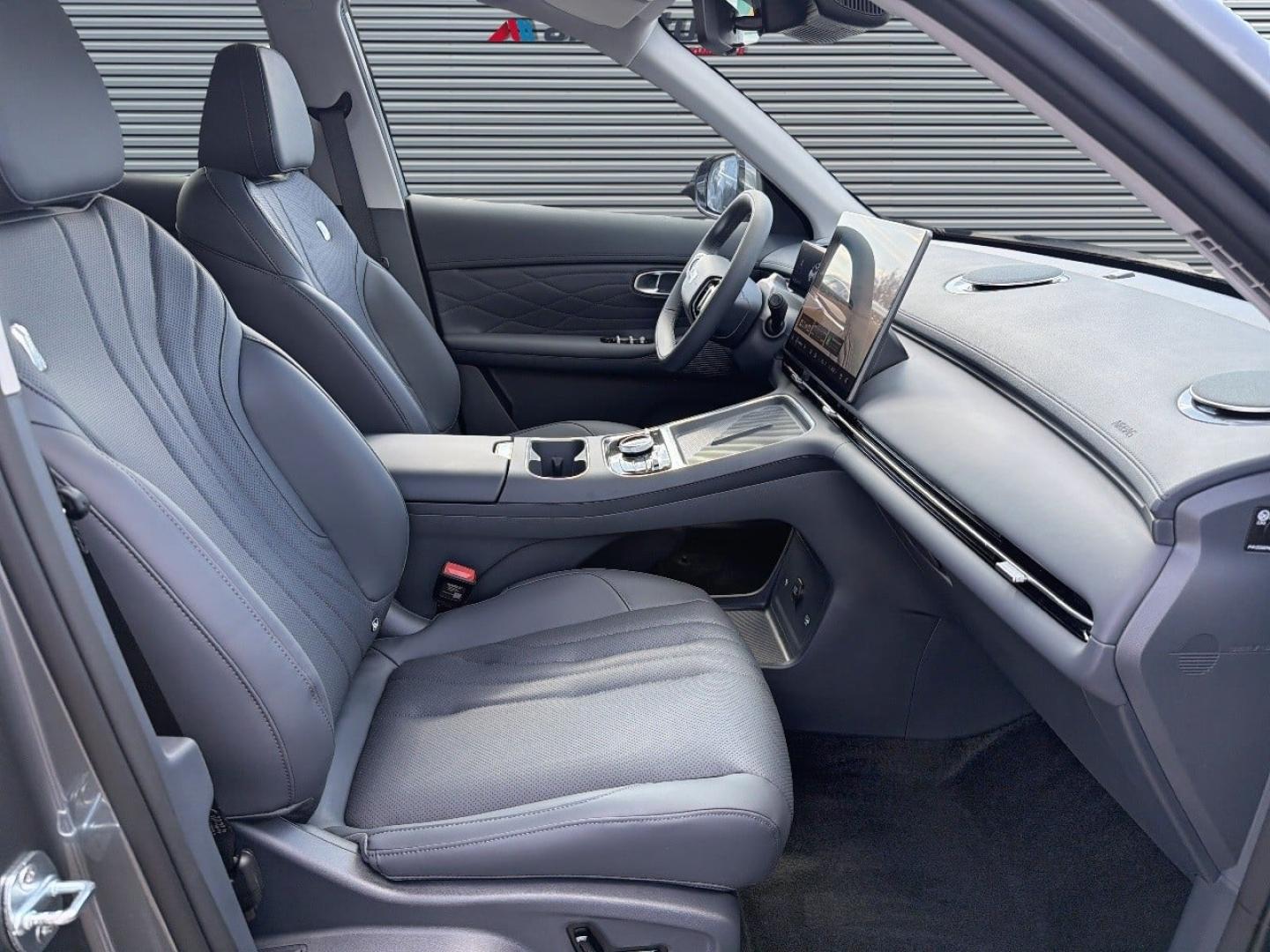 Image GEELY Starray 1.5 EM-i 99+218ch Pro