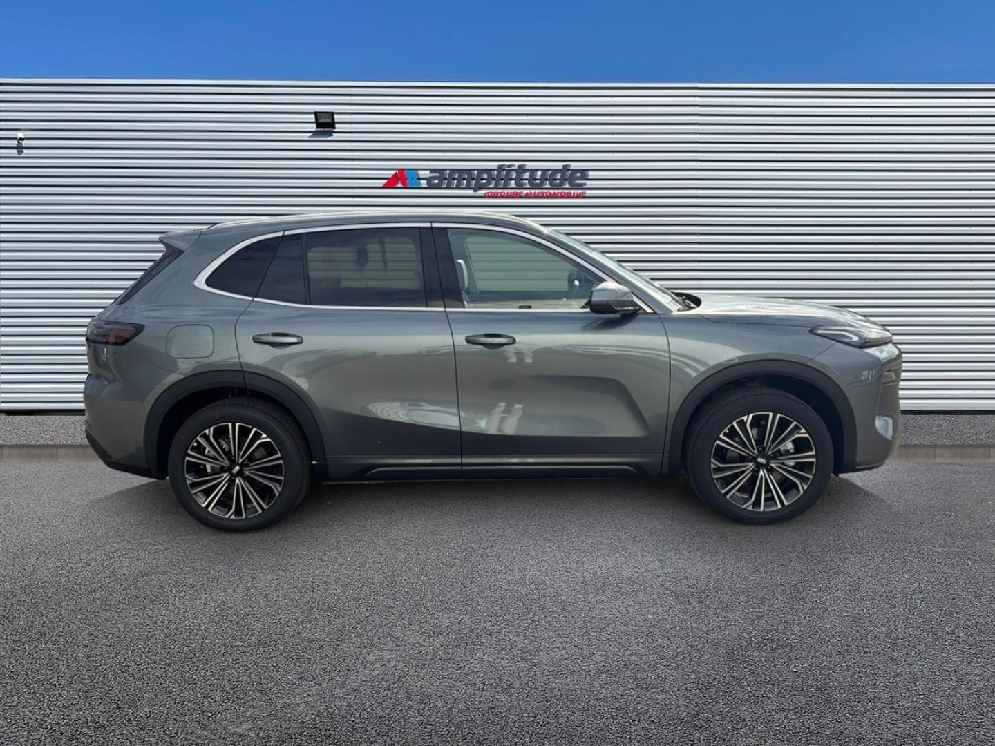 Image GEELY Starray 1.5 EM-i 99+218ch Max