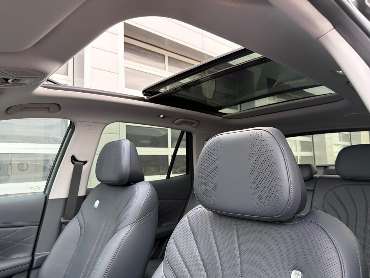 Image GEELY Starray 1.5 EM-i 99+218ch Max