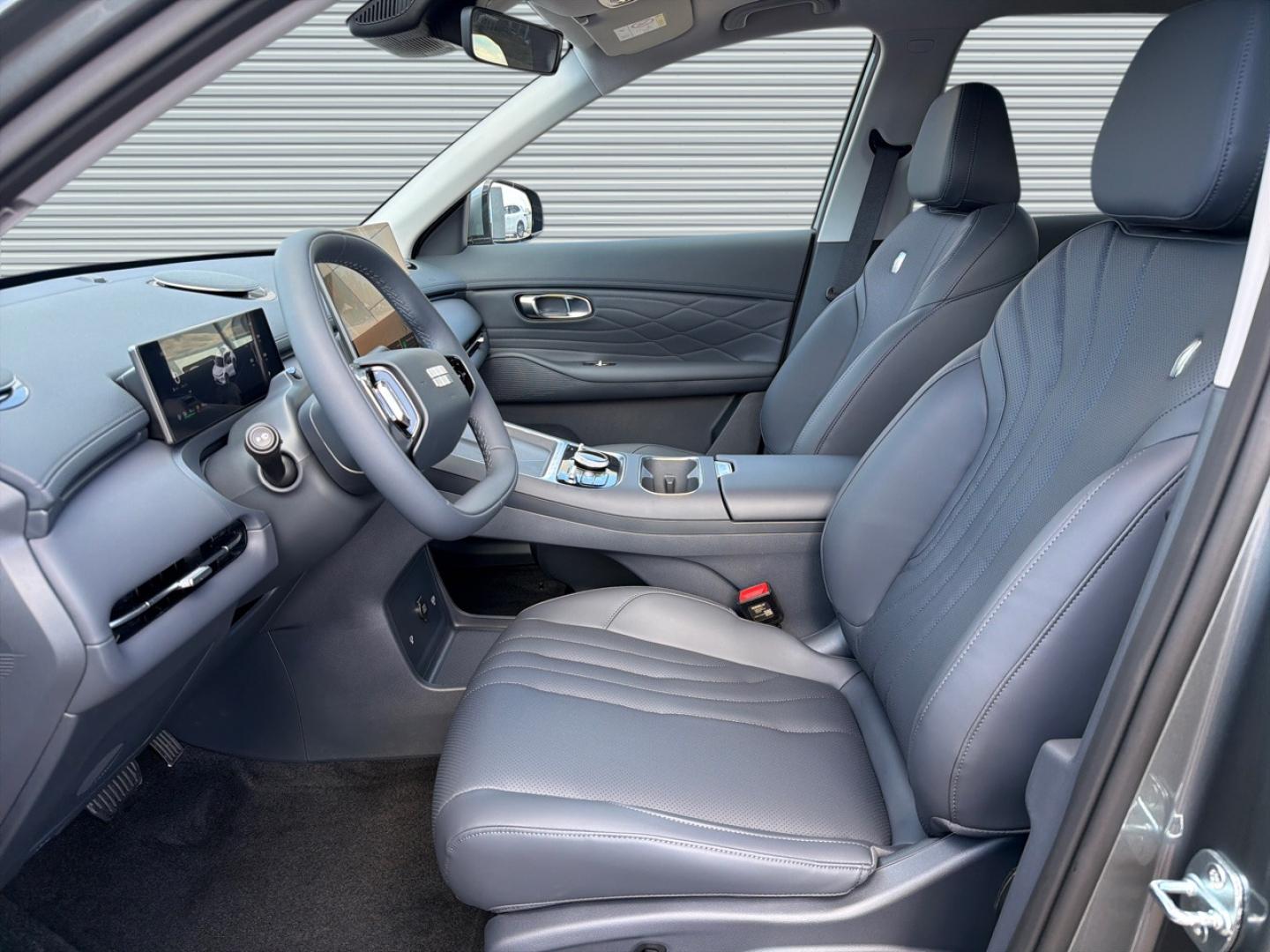 Image GEELY Starray 1.5 EM-i 99+218ch Pro
