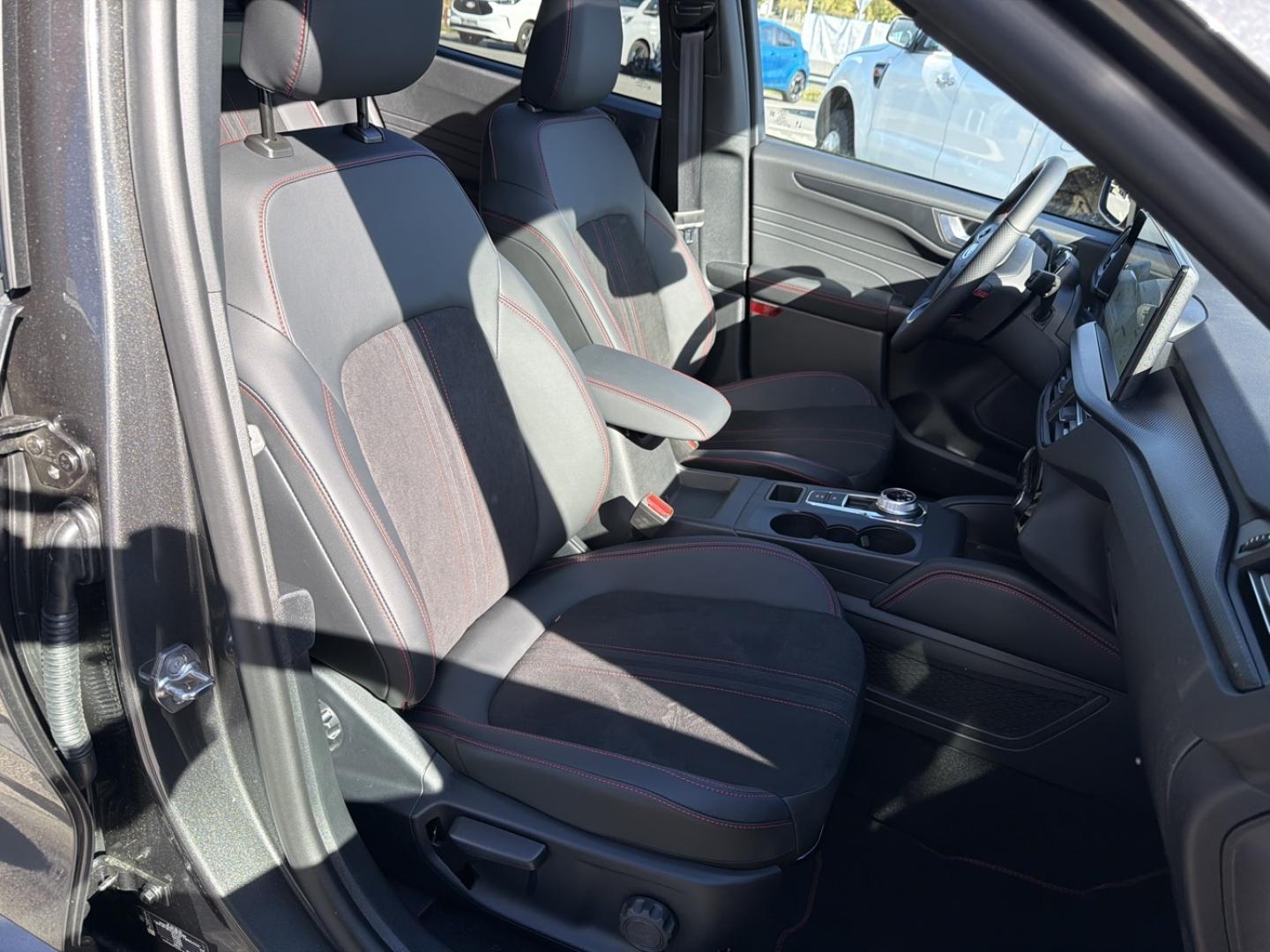 Image FORD Kuga 2.5 Duratec 180ch Hybrid FlexiFuel ST-Line X Powershift