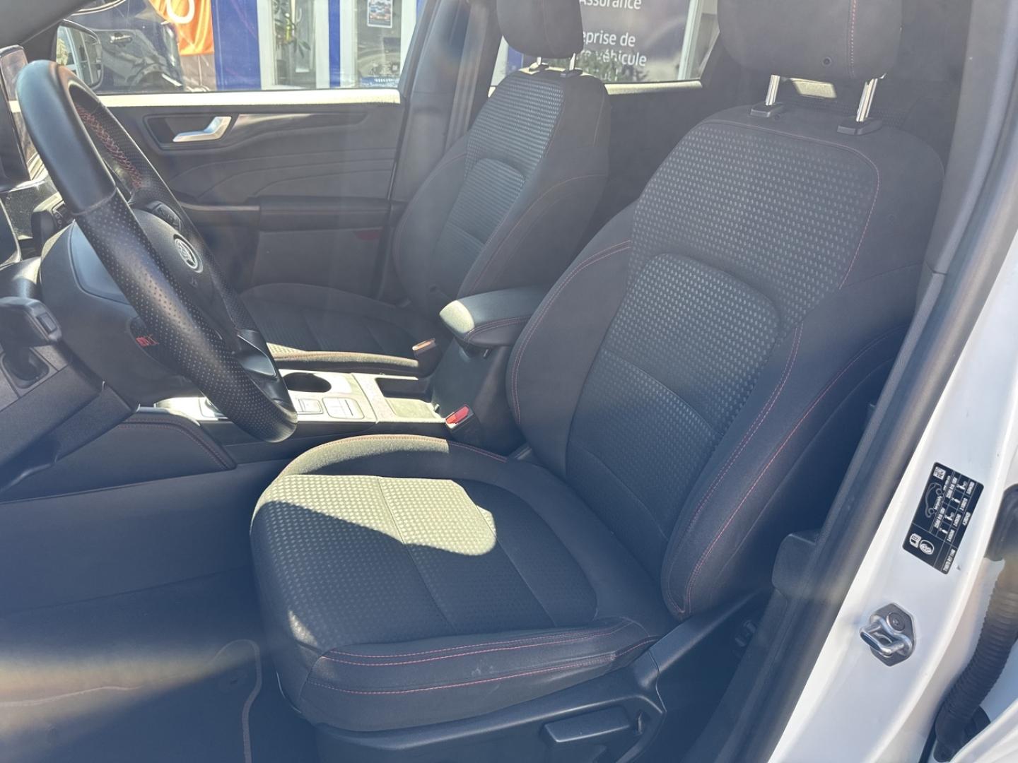 Image FORD Kuga 2.5 Duratec 190ch FHEV E85 ST-Line BVA