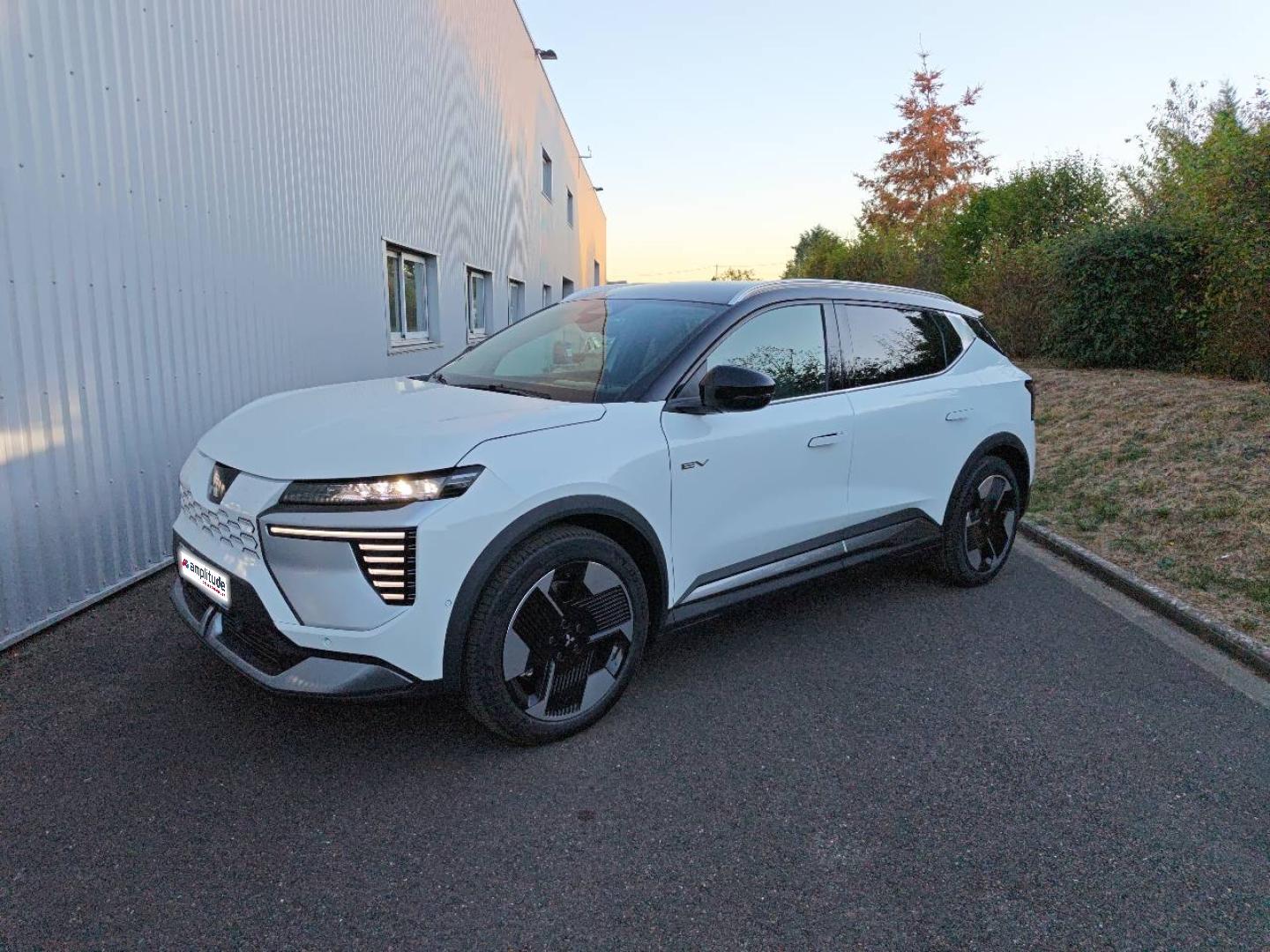 Photo MITSUBISHI Eclipse Cross BEV 87kWh 218ch Invite+ 22KW