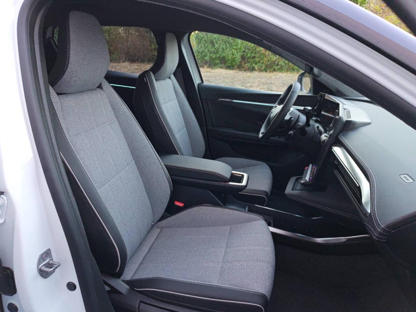 Image MITSUBISHI Eclipse Cross BEV 87kWh 218ch Invite+ 22KW