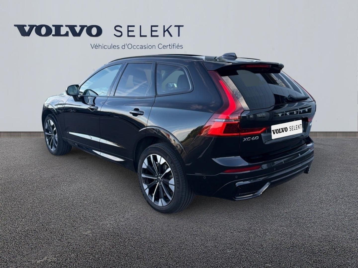 Image VOLVO XC60 T6 Hybride Rechargeable 350ch Ultra Style Dark Geartronic 8 AWD