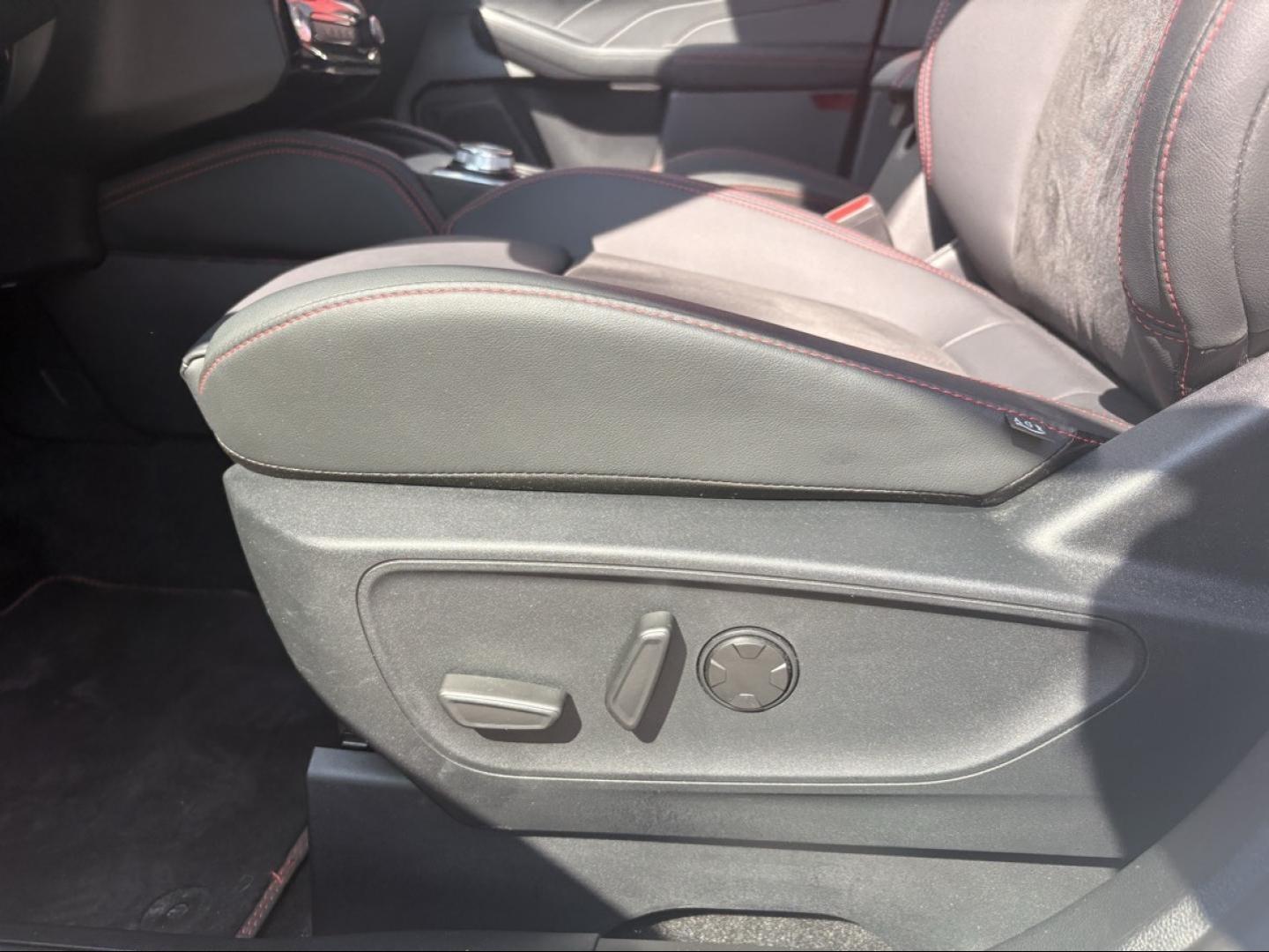 Image FORD Kuga 2.5 Duratec 180ch Hybrid FlexiFuel ST-Line X Powershift