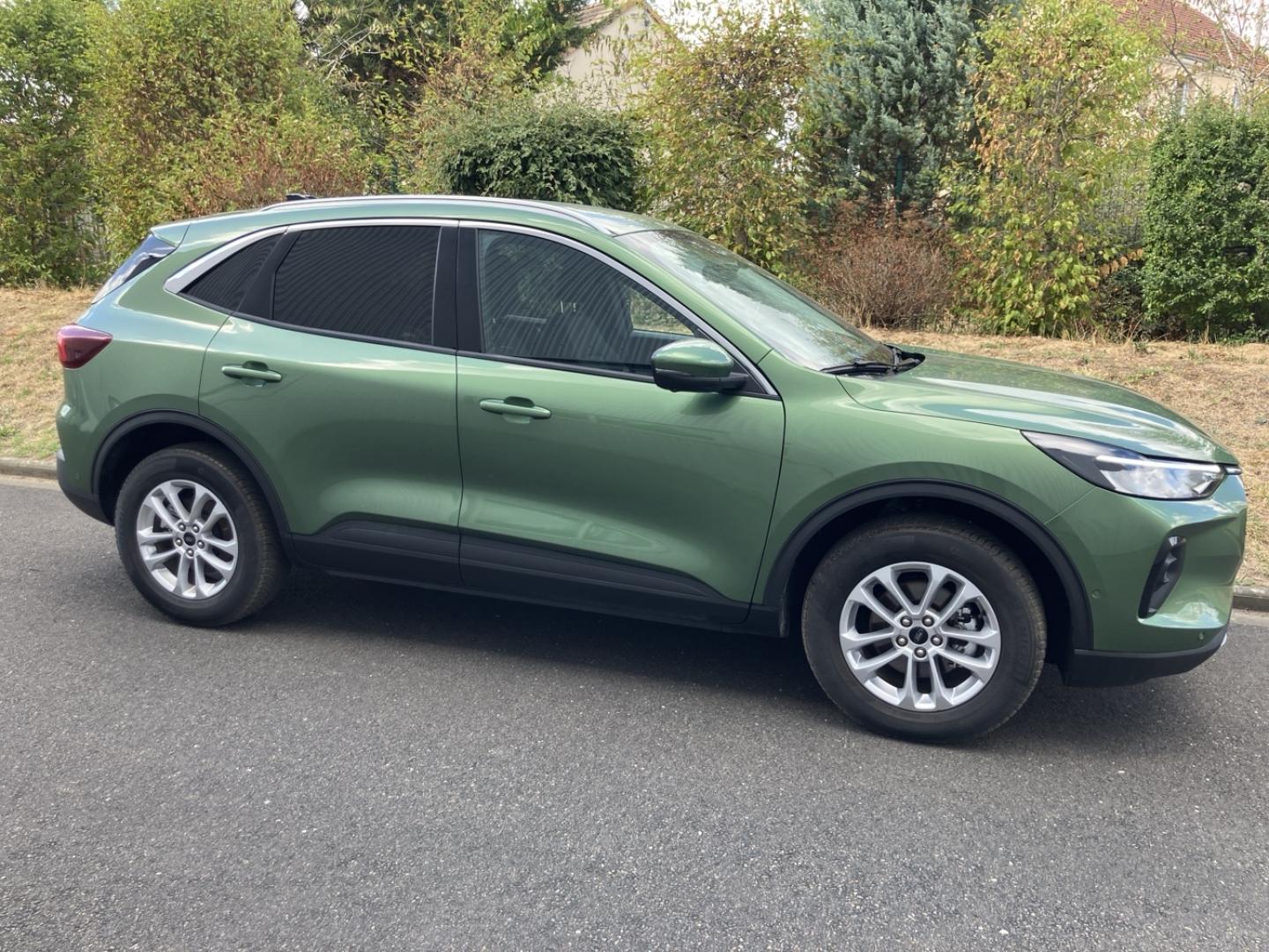Image FORD Kuga 2.5 Duratec 180ch Hybrid FlexiFuel Titanium Business Powershift