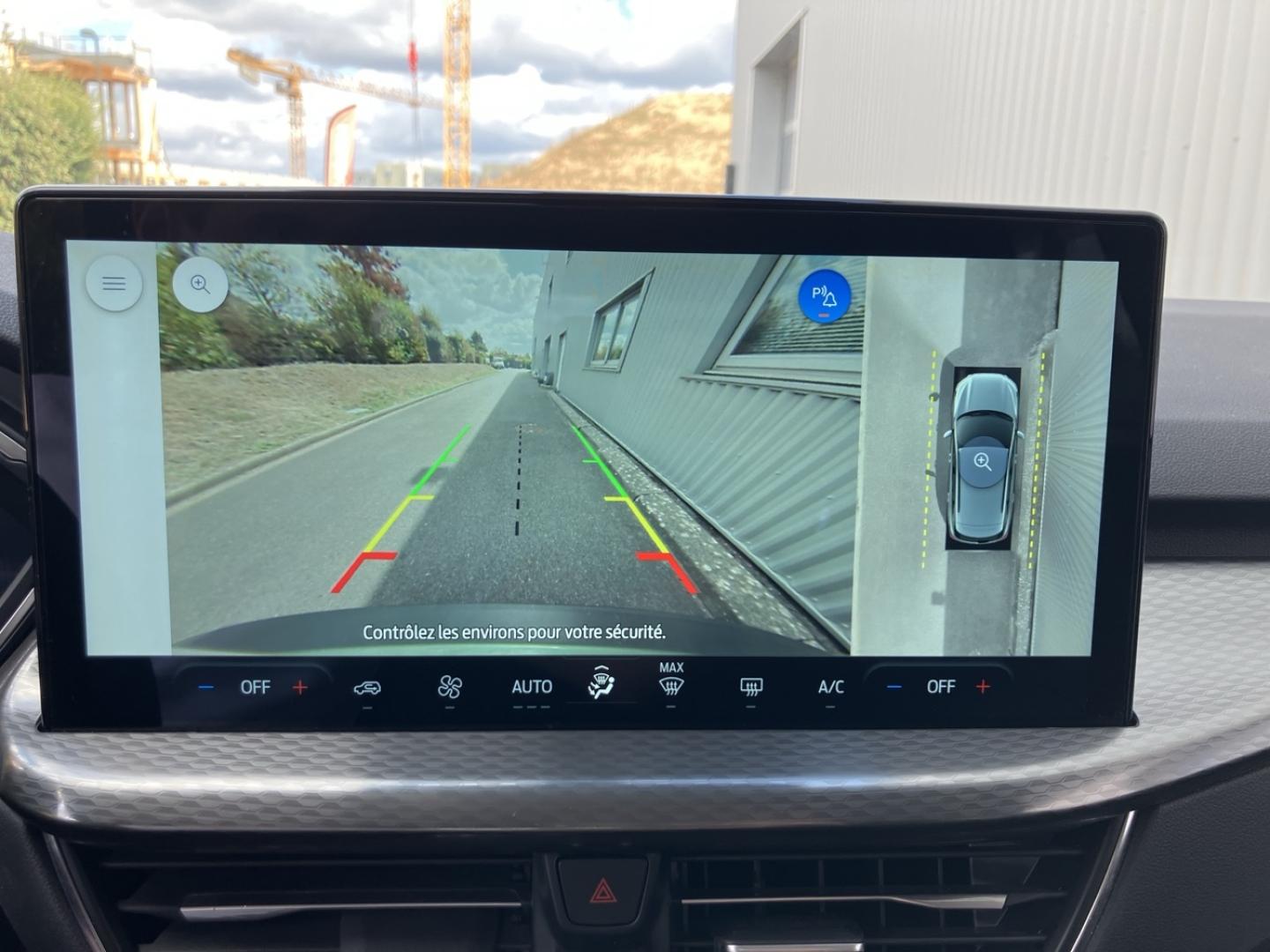 Image FORD Kuga 2.5 Duratec 180ch Hybrid FlexiFuel Titanium Business Powershift