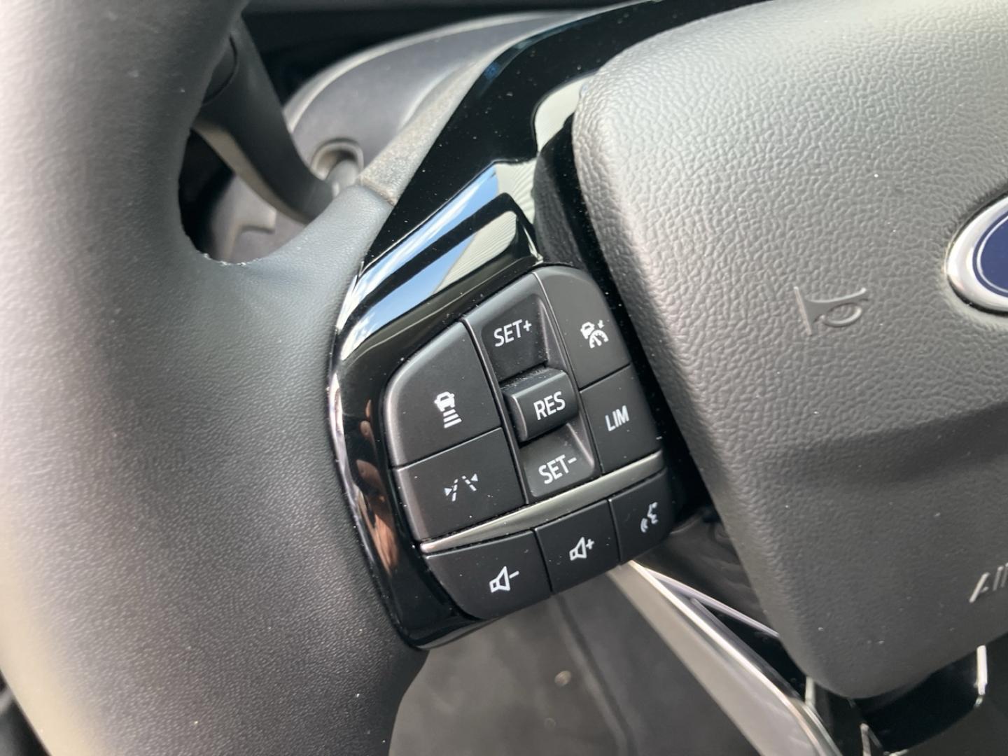 Image FORD Kuga 2.5 Duratec 180ch Hybrid FlexiFuel Titanium Business Powershift