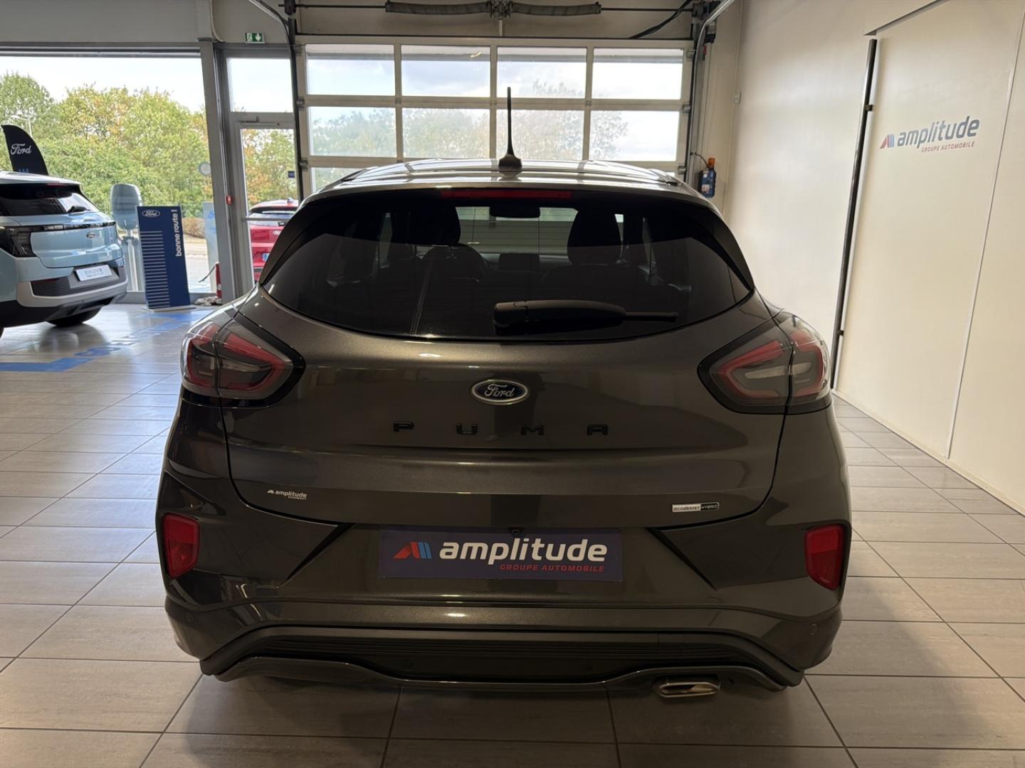 Image FORD Puma 1.0 Flexifuel 125ch S&S mHEV ST-Line Design 3