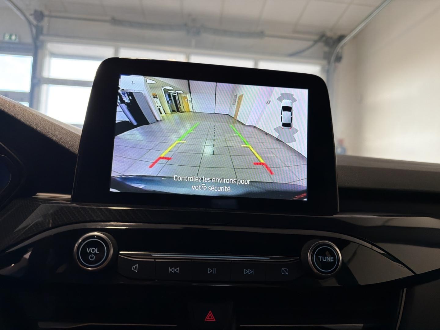 Image FORD Kuga 2.5 Duratec 180ch Hybrid FlexiFuel Titanium Powershift