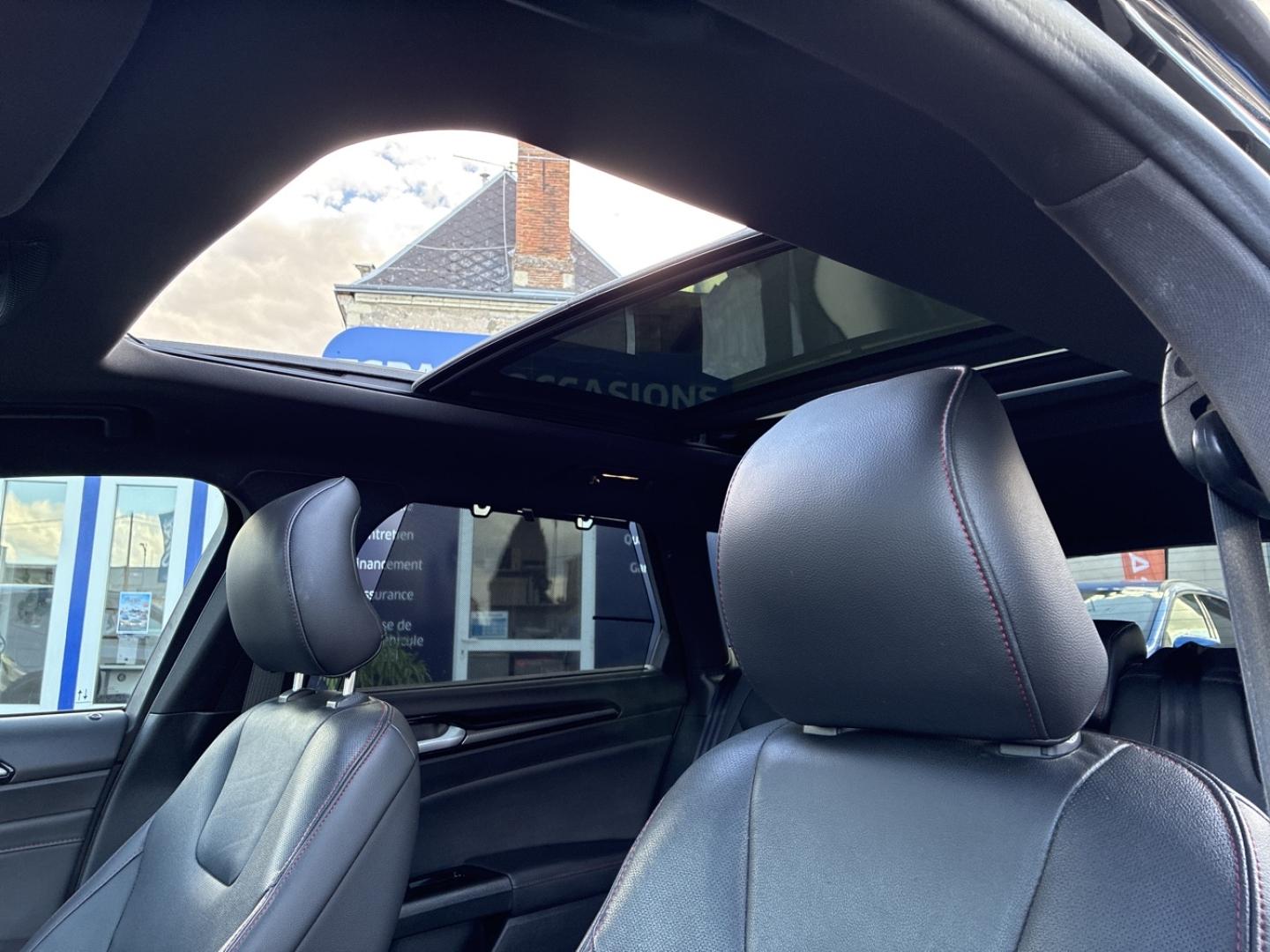 Image FORD Mondeo 2.0 HYBRID 187ch ST-Line BVA 4p 7cv