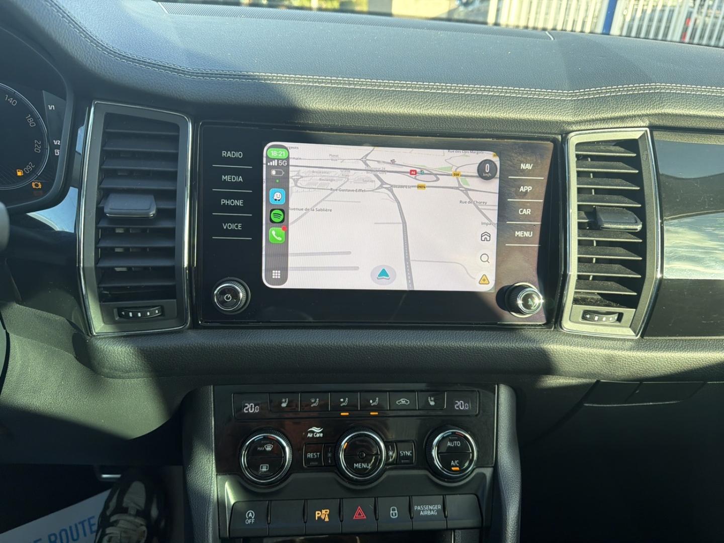 Image SKODA Kodiaq 2.0 TDI 150ch SCR Laurin & Klement DSG7 5 places