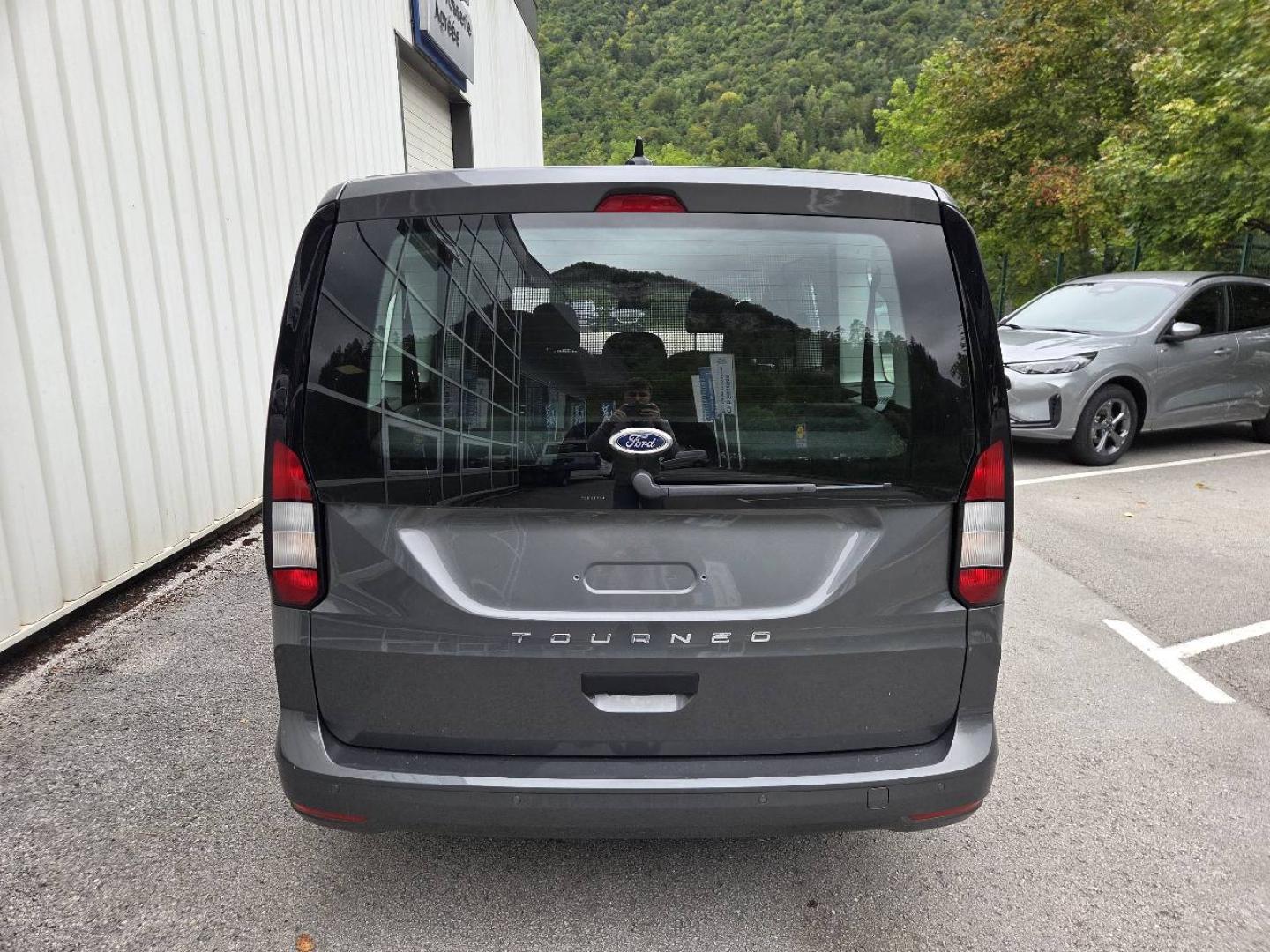 Image FORD Grd Tourneo Connect 2.0 EcoBlue 102ch Trend