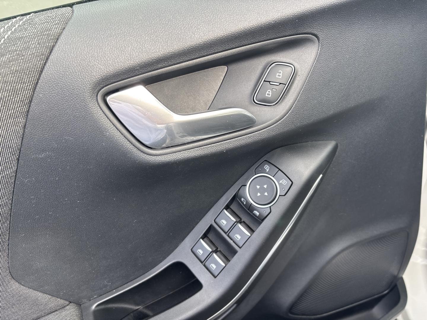 Image FORD Puma 1.0 EcoBoost 125ch mHEV Titanium 6cv
