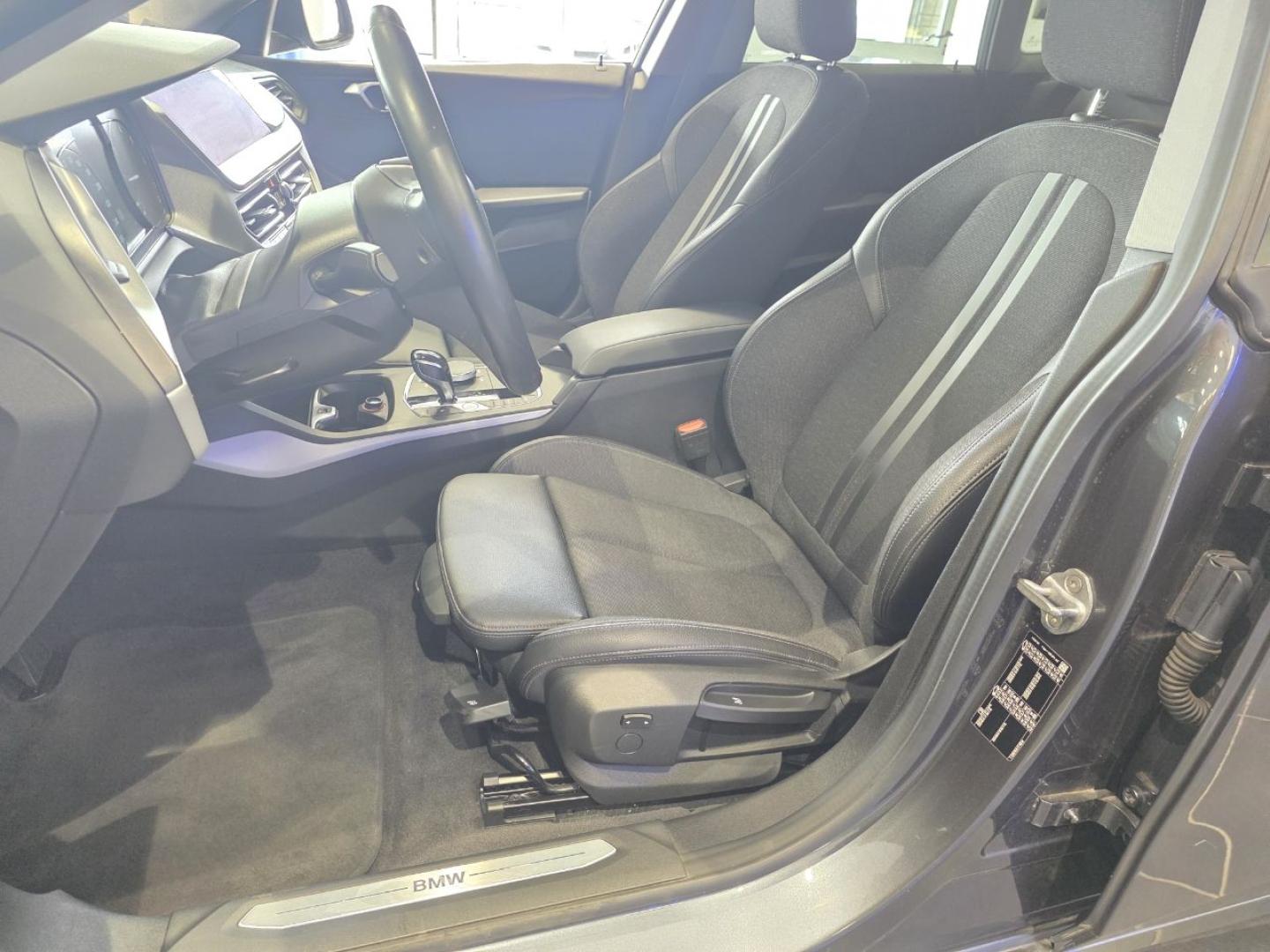 Image BMW Série 2 Gran Coupé 218iA 136ch Business Design DKG7