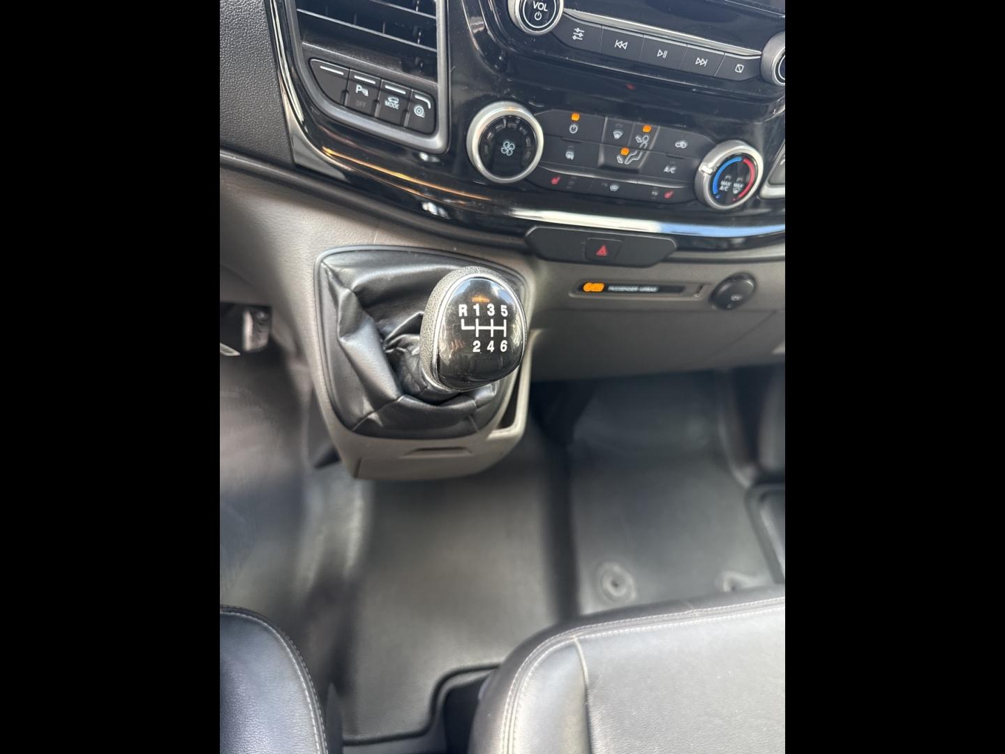 Image FORD Transit Custom Fg 300 L2H1 2.0 EcoBlue 130 Trail