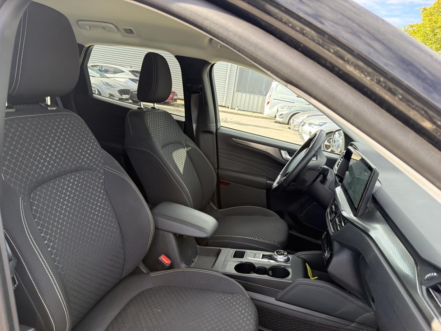 Image FORD Kuga 2.5 Duratec 180ch Hybrid FlexiFuel Titanium Powershift