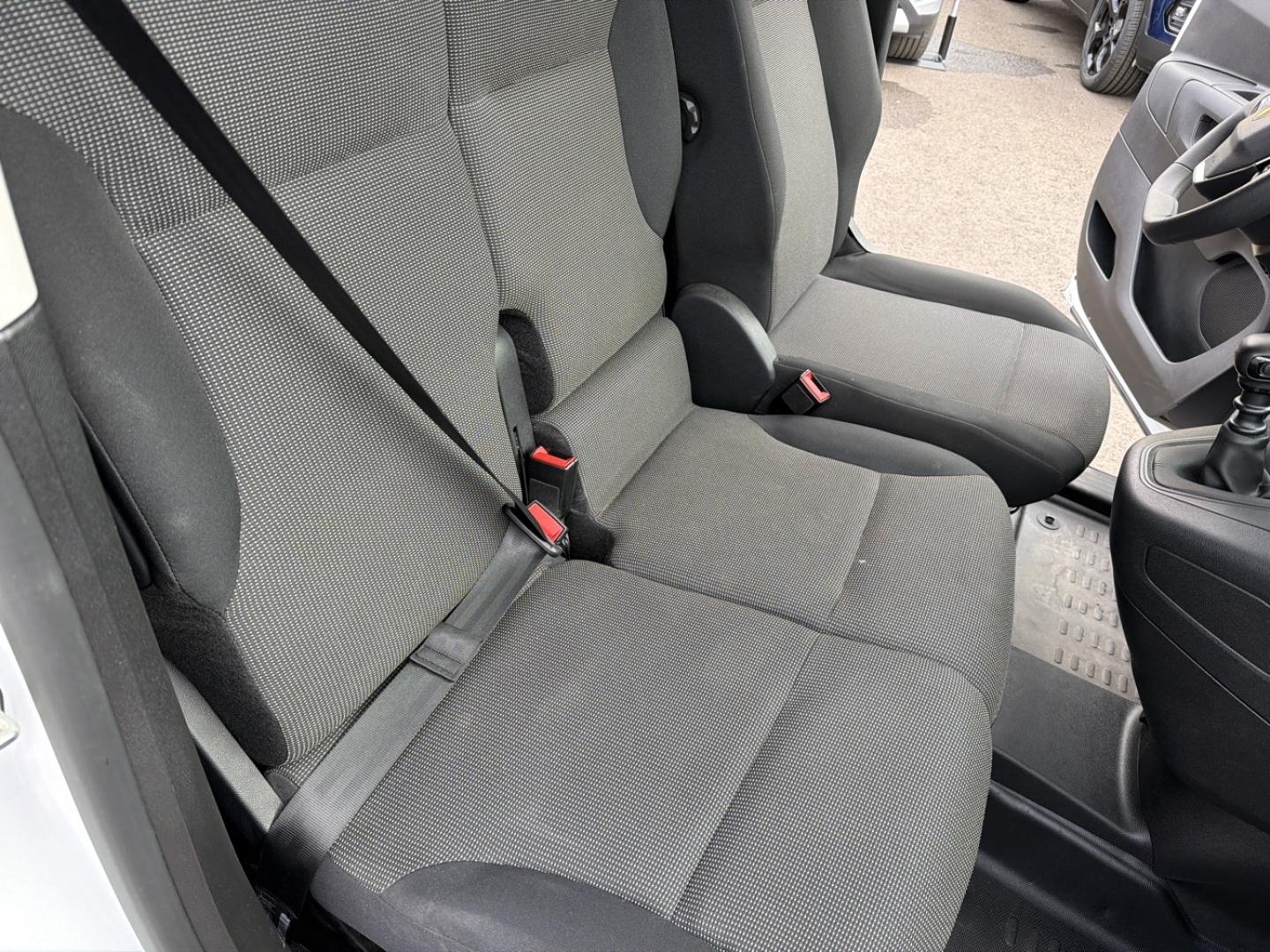 Image PEUGEOT Partner XL 950kg BlueHDi 100ch S&S
