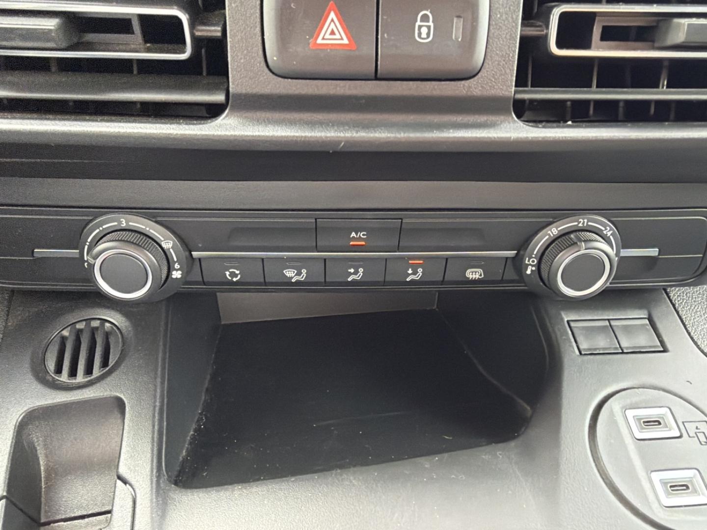 Image PEUGEOT Partner XL 950kg BlueHDi 100ch S&S