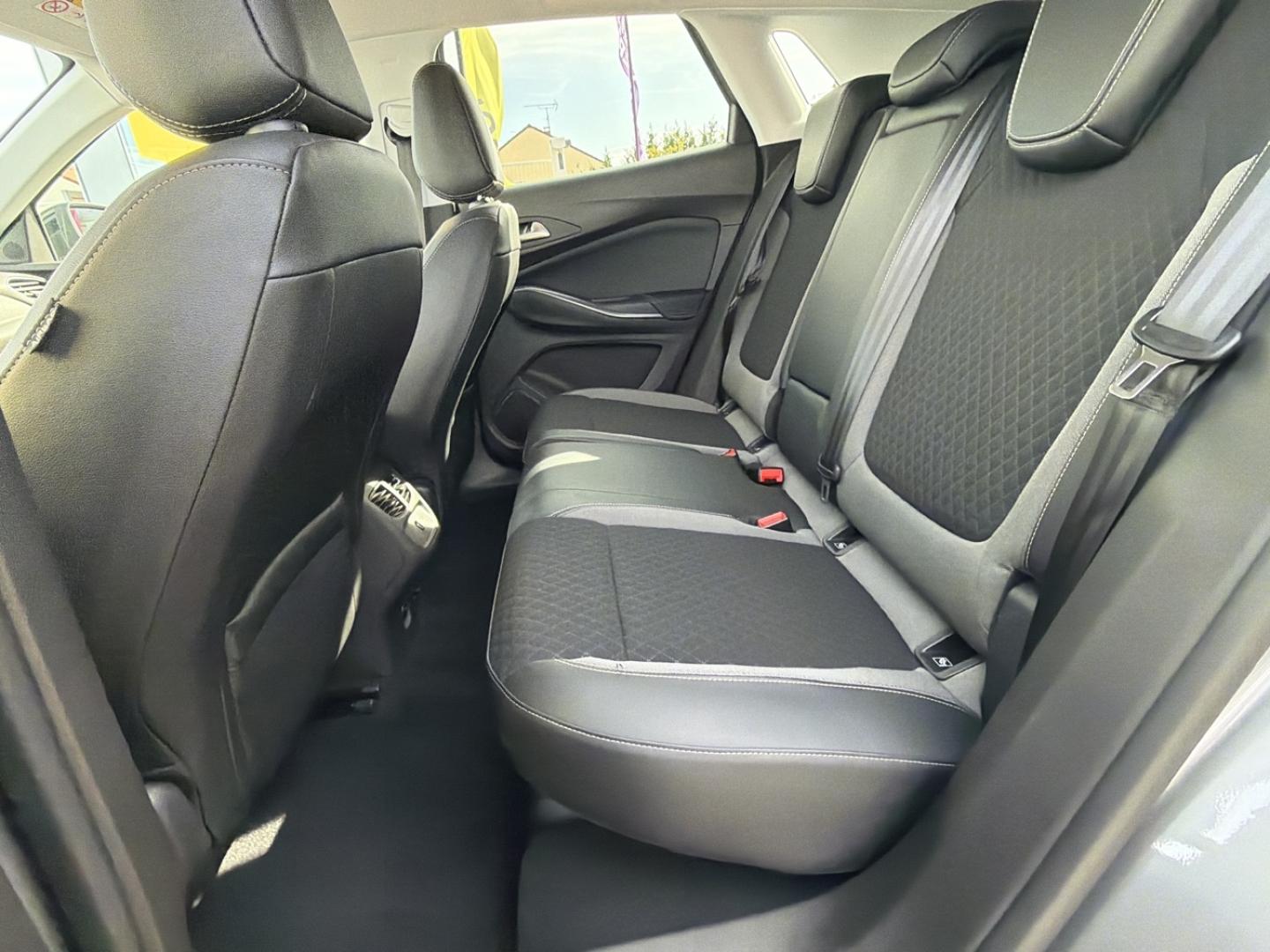 Image OPEL Grandland X 1.2 Turbo 130ch Design Line