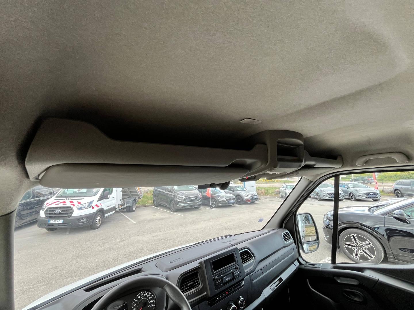 Image RENAULT Master Fg F2800 L1H1 2.3 Blue dCi 150ch Grand Confort Euro6