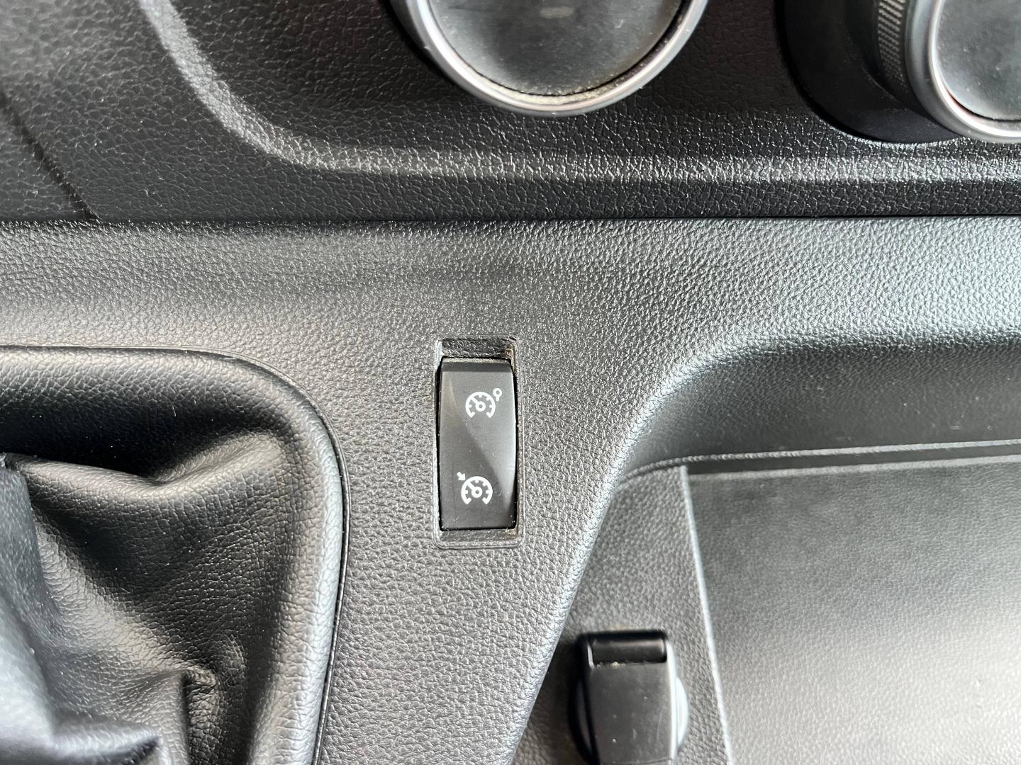 Image RENAULT Master Fg F2800 L1H1 2.3 Blue dCi 150ch Grand Confort Euro6