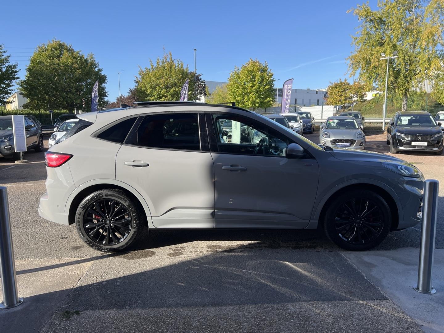 Image FORD Kuga 2.5 Duratec 190ch FHEV E85 Graphite Tech Edition BVA