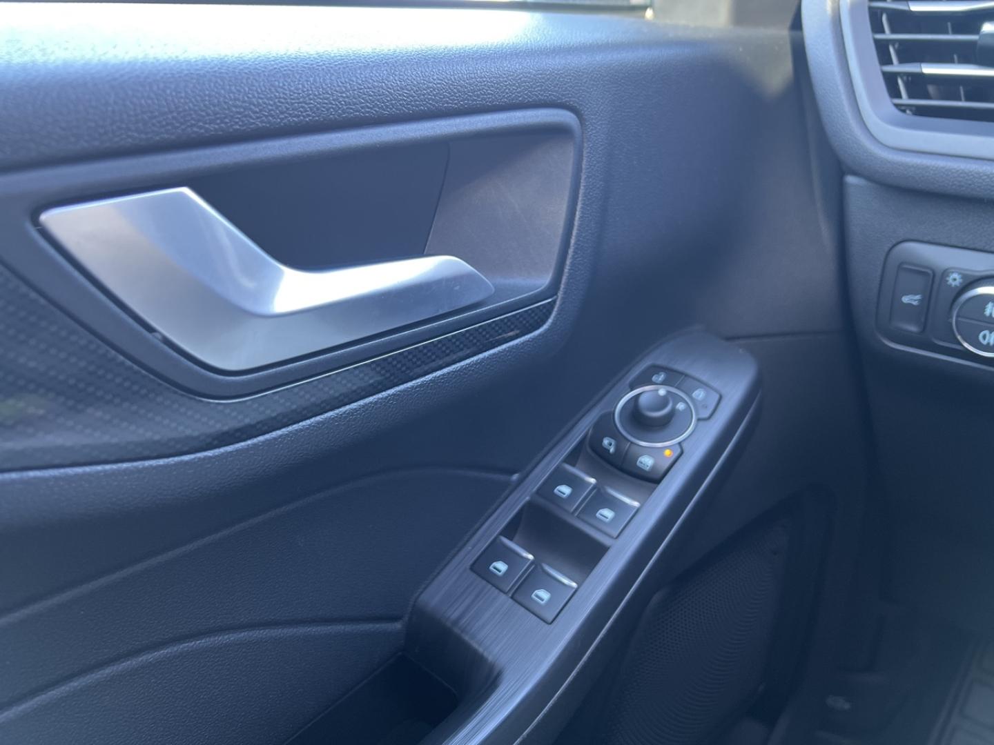 Image FORD Kuga 2.5 Duratec 190ch FHEV E85 Graphite Tech Edition BVA