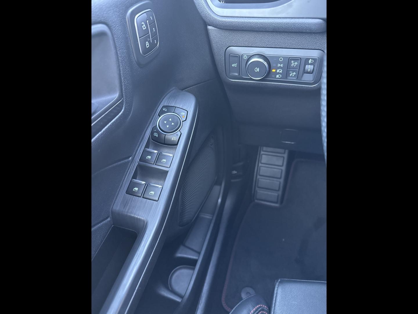Image FORD Kuga 2.5 Duratec 180ch Hybrid FlexiFuel ST-Line X Powershift