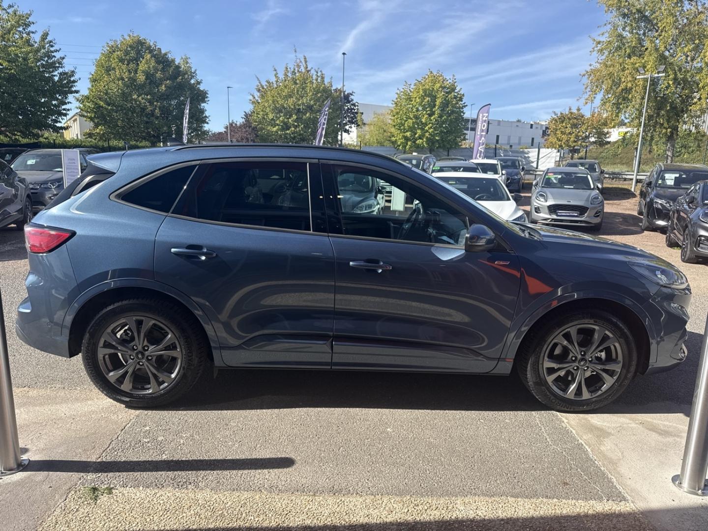 Image FORD Kuga 2.5 Duratec 190ch FHEV E85 ST-Line Business BVA