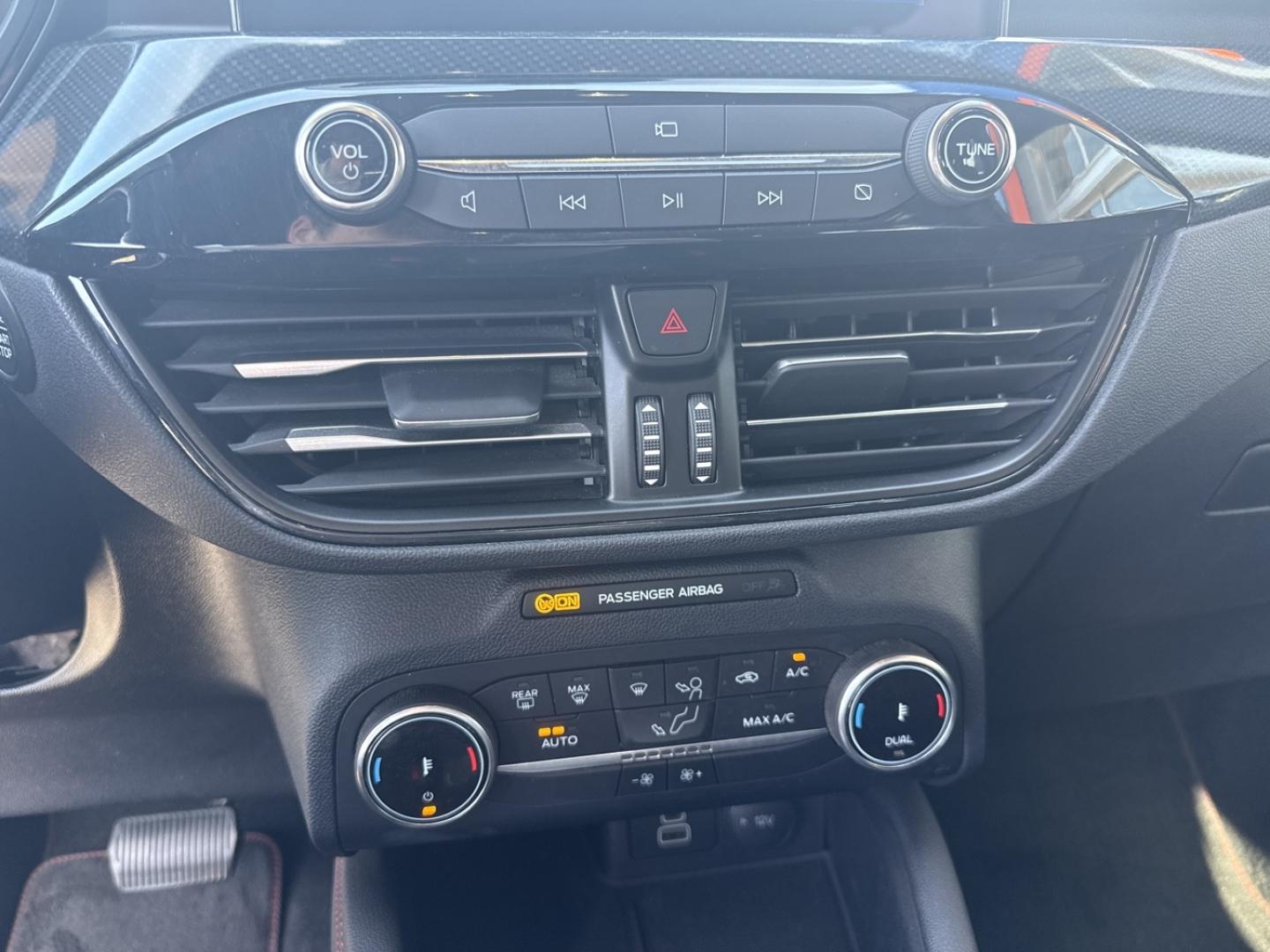 Image FORD Kuga 2.5 Duratec 190ch FHEV E85 ST-Line Business BVA