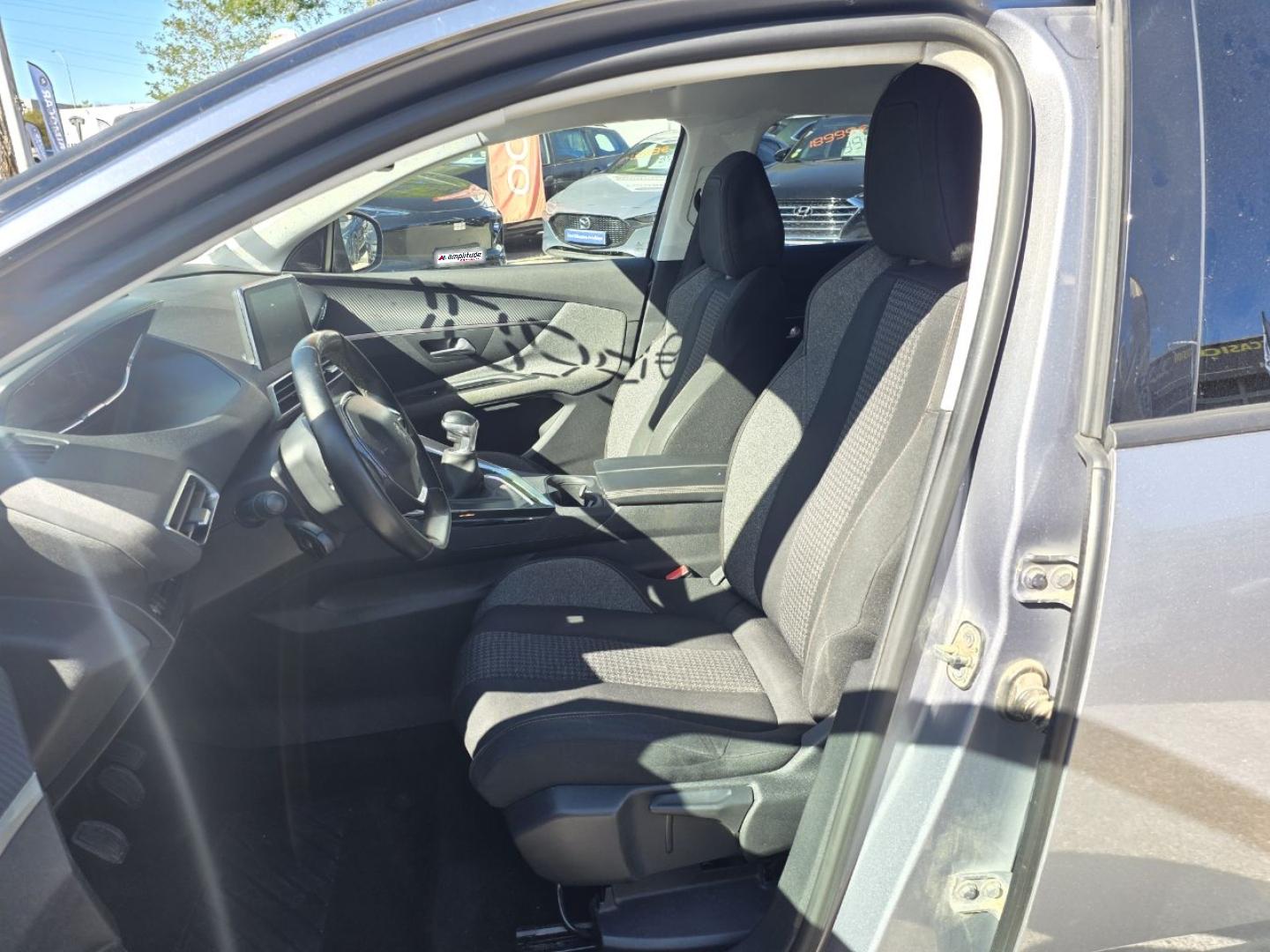 Image PEUGEOT 3008 1.5 BlueHDi 130ch E6.c Active S&S