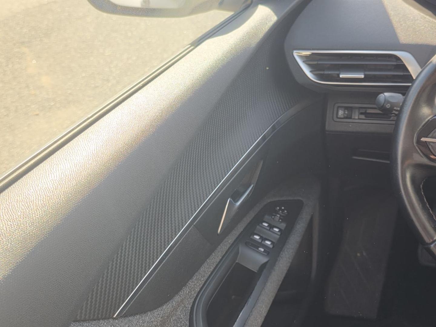 Image PEUGEOT 3008 1.5 BlueHDi 130ch E6.c Active S&S