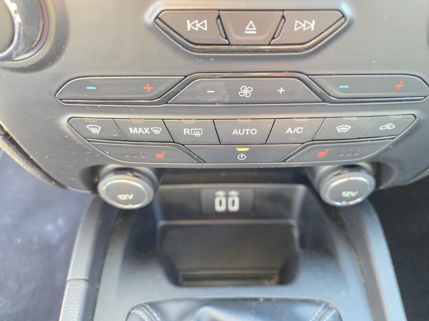 Image FORD Ranger 2.0 TDCi 170ch Super Cab Limited