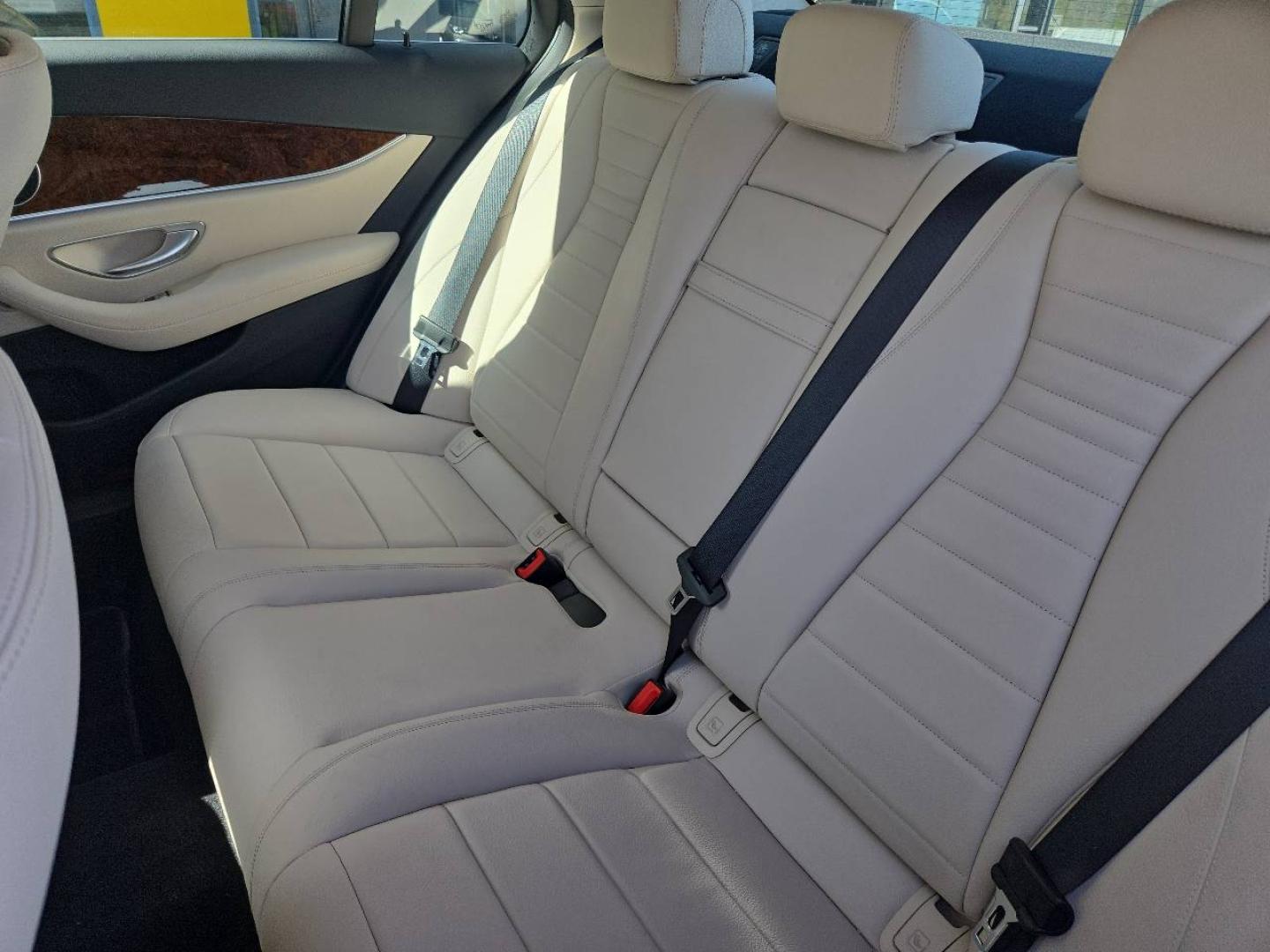 Image MERCEDES-BENZ Classe E 200 197ch EQ Boost Avantgarde Line 4Matic 9G-Tronic Euro6d-T-EVAP-ISC