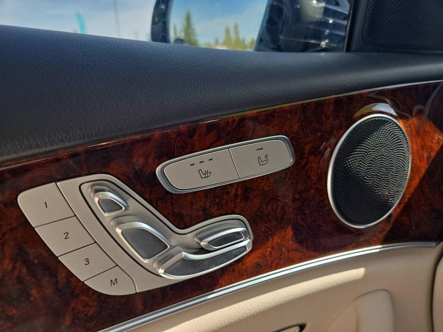 Image MERCEDES-BENZ Classe E 200 197ch EQ Boost Avantgarde Line 4Matic 9G-Tronic Euro6d-T-EVAP-ISC
