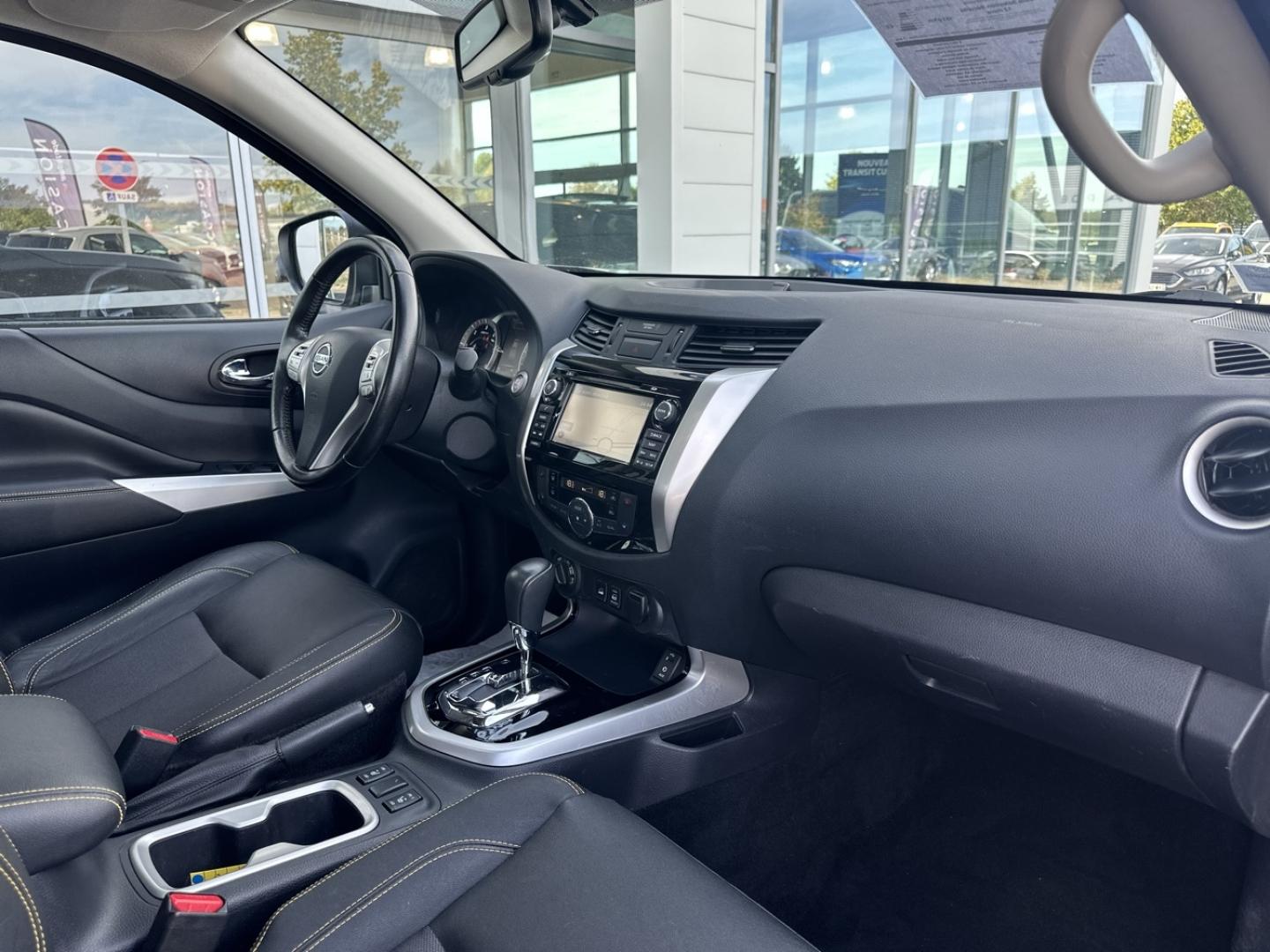 Image NISSAN Navara 2.3 dCi 190ch Double-Cab N-Guard 2018 BVA