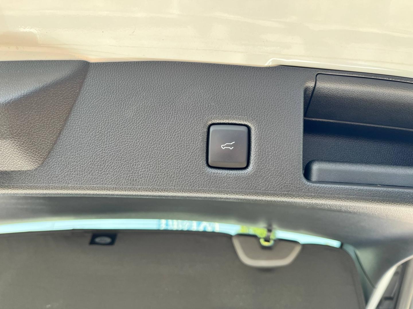 Image FORD Kuga 2.5 Duratec 243ch Hybride Rechargeable ST-Line X Powershift