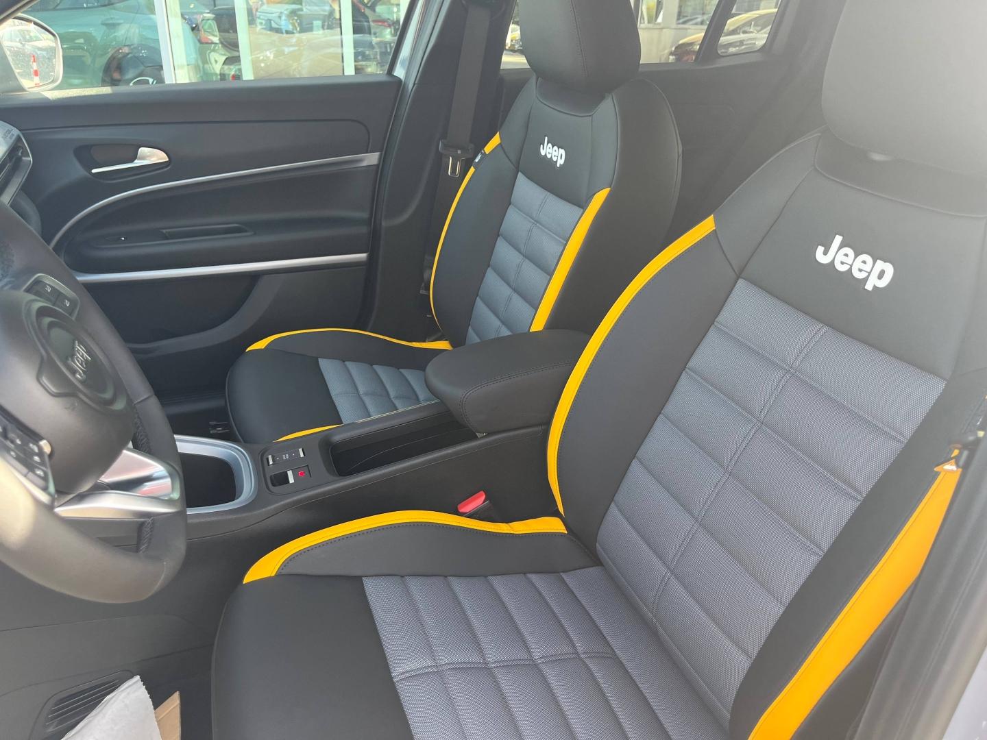 Image JEEP Avenger 1.2 Turbo T3 145ch MHEV The North Face BVR6 4xe