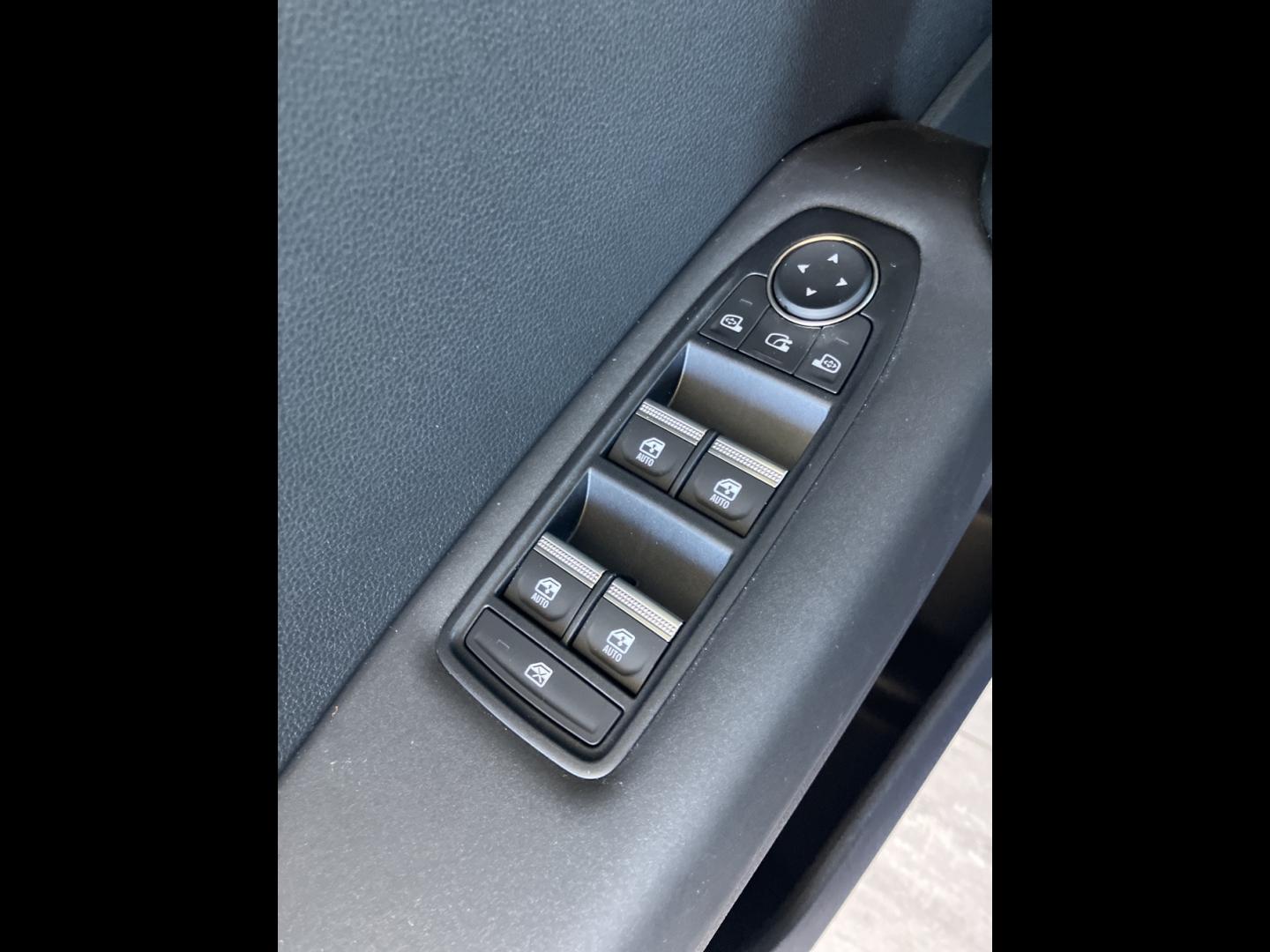 Image MITSUBISHI Grandis 1.8 MPI HEV 158ch Invite+