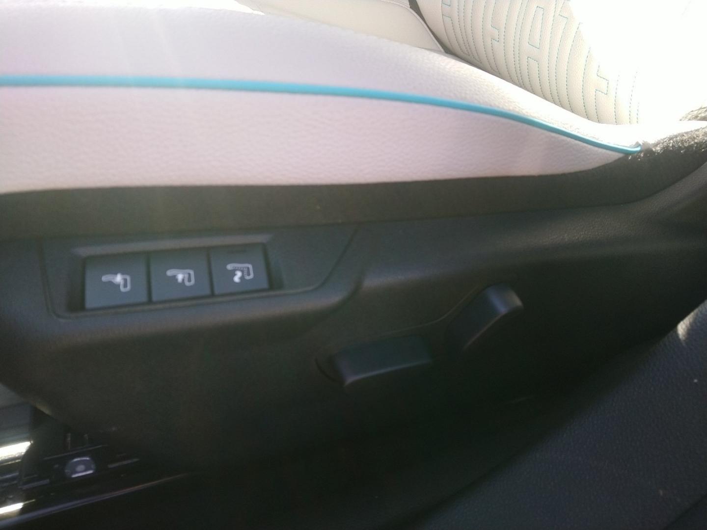 Image FIAT 600 1.2 Hybrid Turbo 110ch La Prima eDCT6