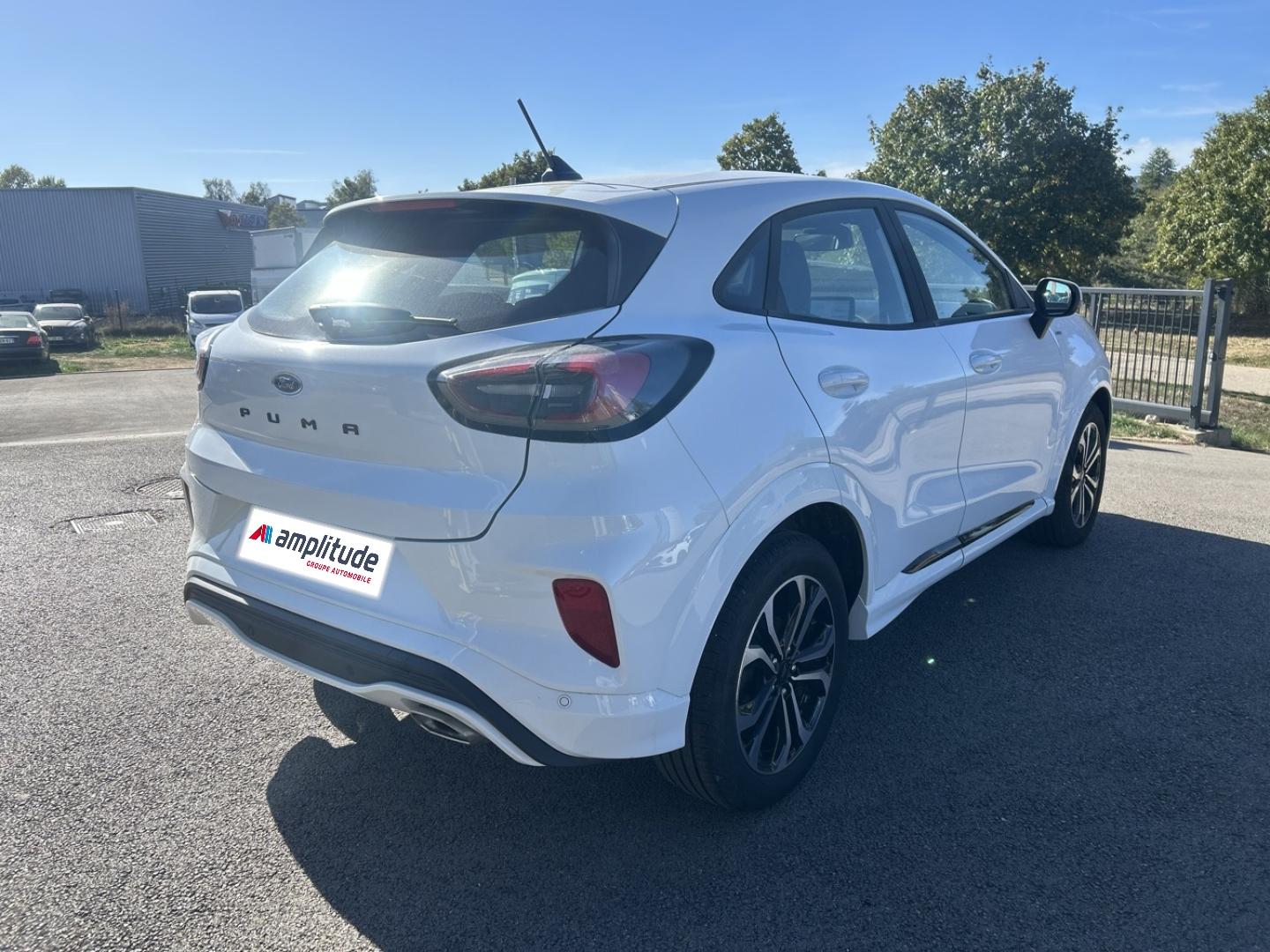 Image FORD Puma 1.0 EcoBoost Hybrid 125ch ST-Line S&S Powershift