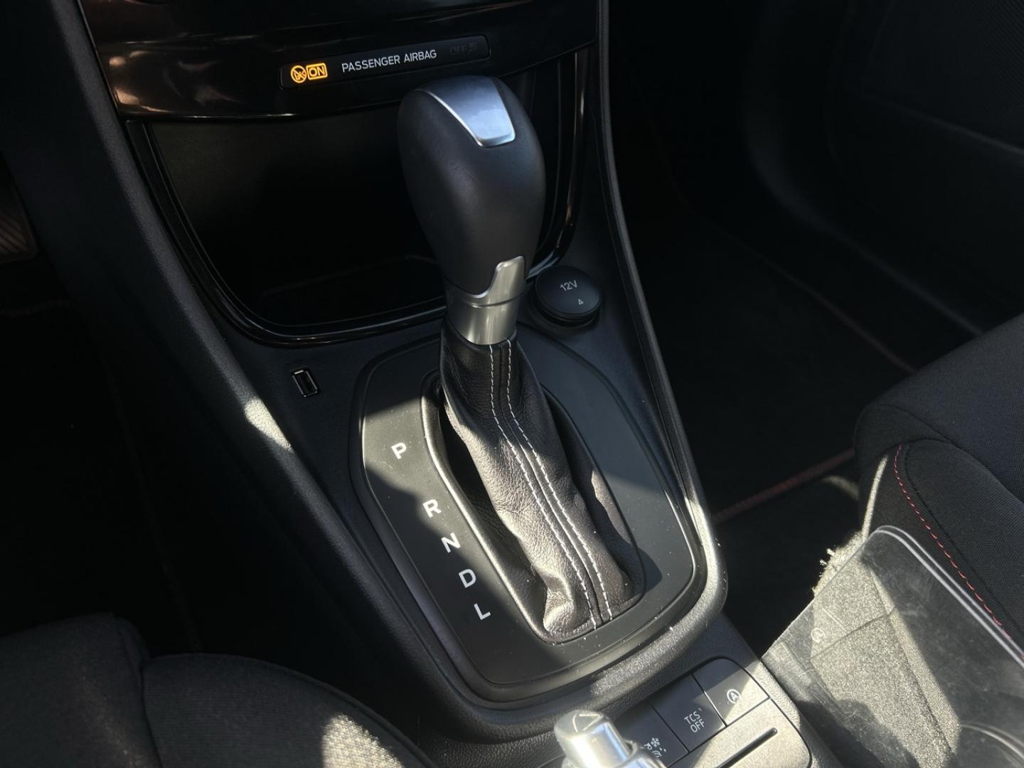 Image FORD Puma 1.0 EcoBoost Hybrid 125ch ST-Line S&S Powershift