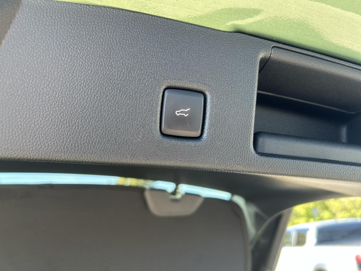 Image FORD Kuga 2.5 Duratec 180ch Hybrid FlexiFuel ST-Line X Powershift