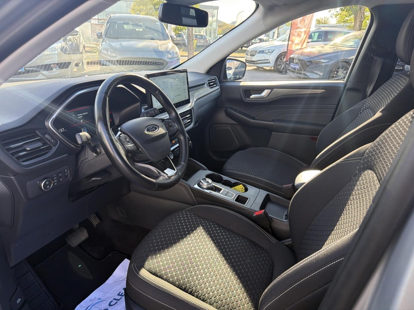Image FORD Kuga 2.5 Duratec 180ch Hybrid FlexiFuel Titanium Business Powershift