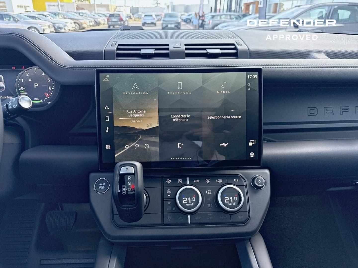 Image LAND-ROVER Defender 110 2.0 P300e PHEV X-Dynamic HSE