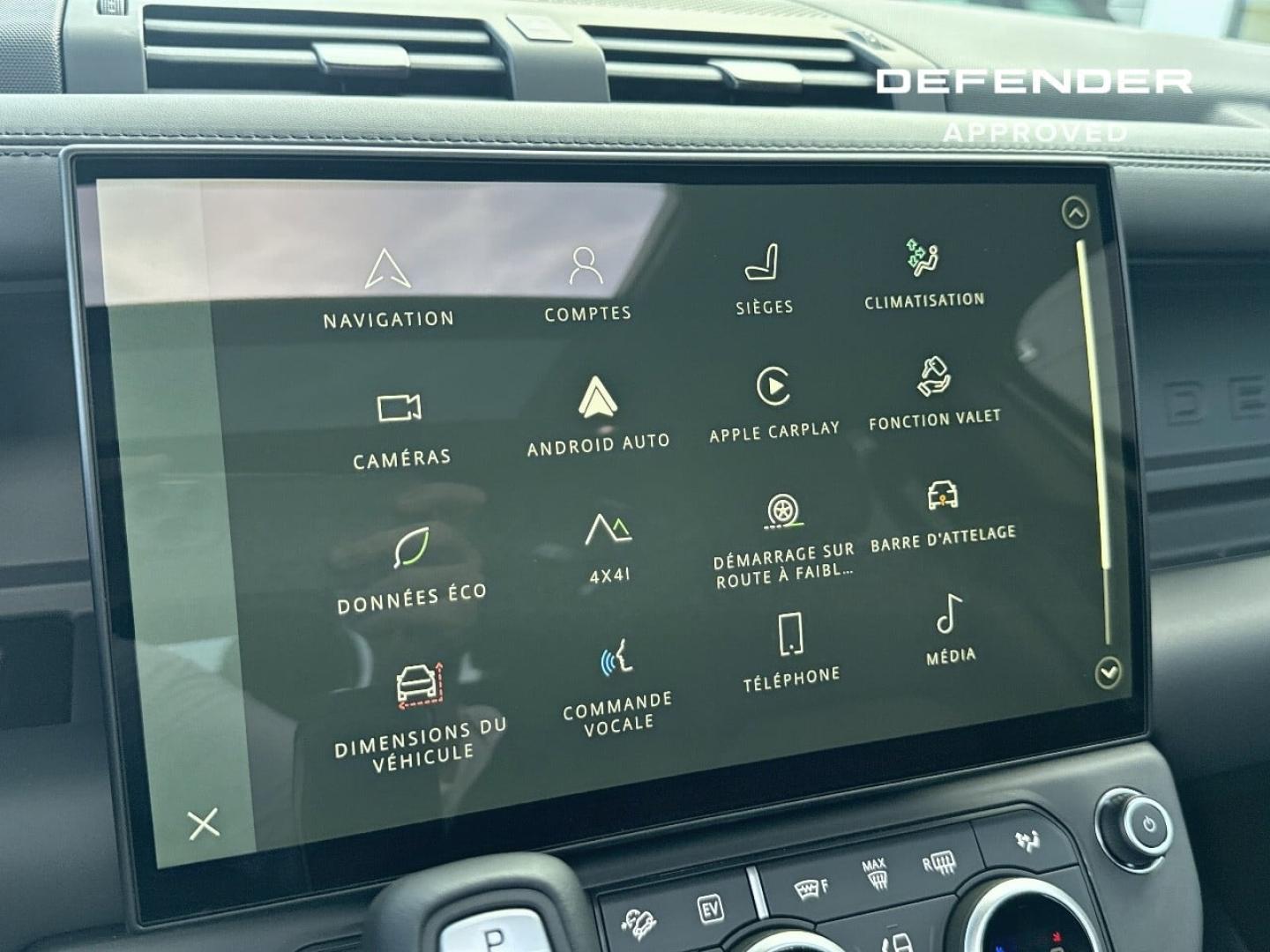 Image LAND-ROVER Defender 110 2.0 P300e PHEV X-Dynamic HSE